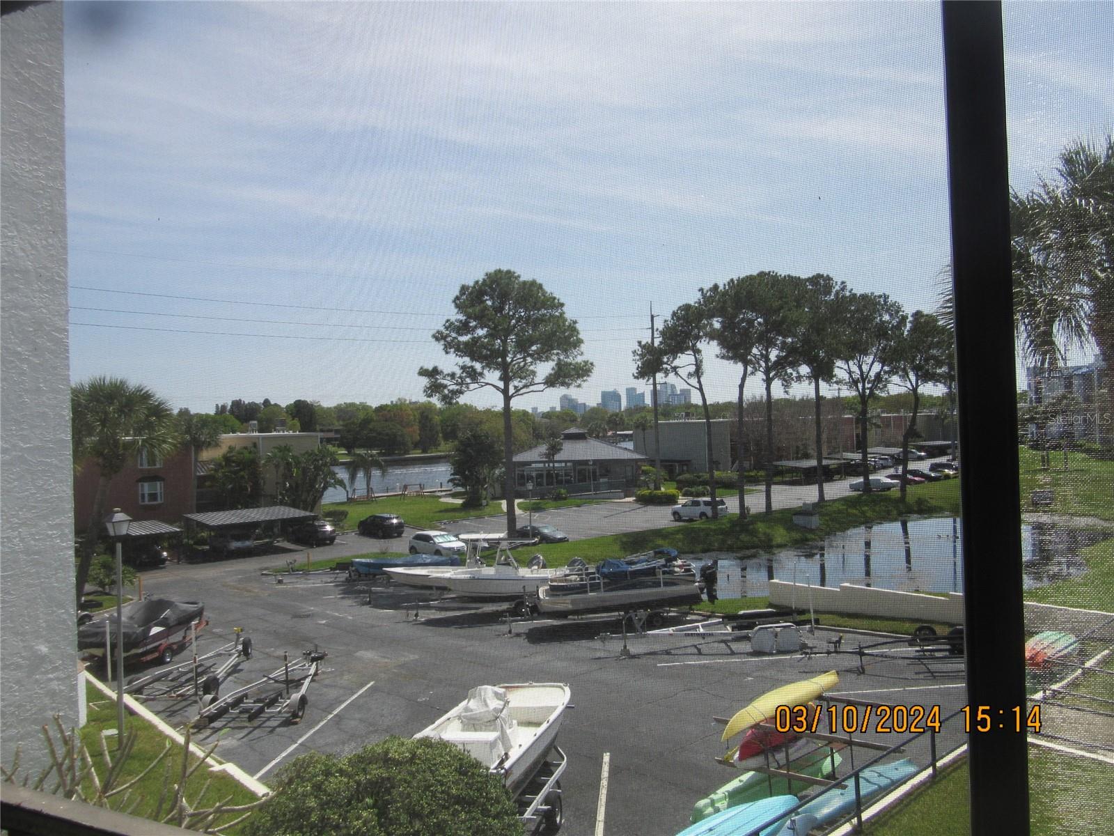 2424 W TAMPA BAY BLVD L202