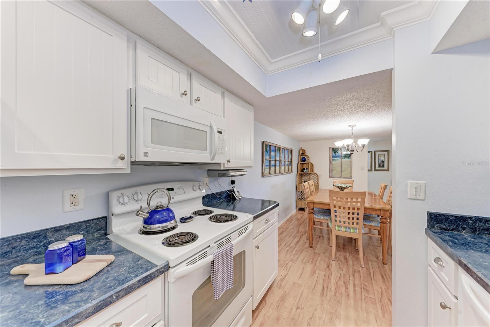 EL CONQUISTADOR VILLAGE 1 SEC 1 - Residential