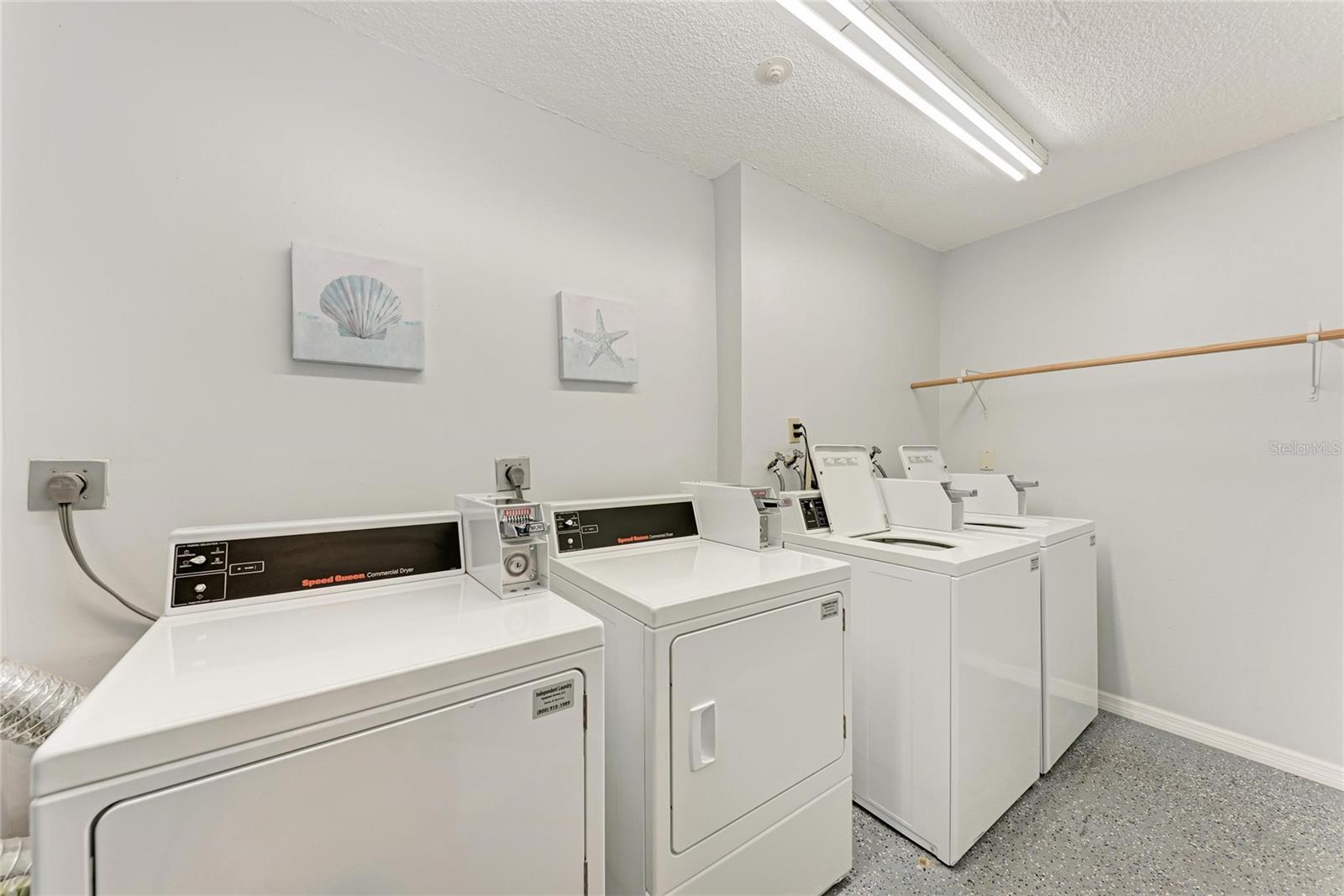 EL CONQUISTADOR VILLAGE 1 SEC 1 - Residential