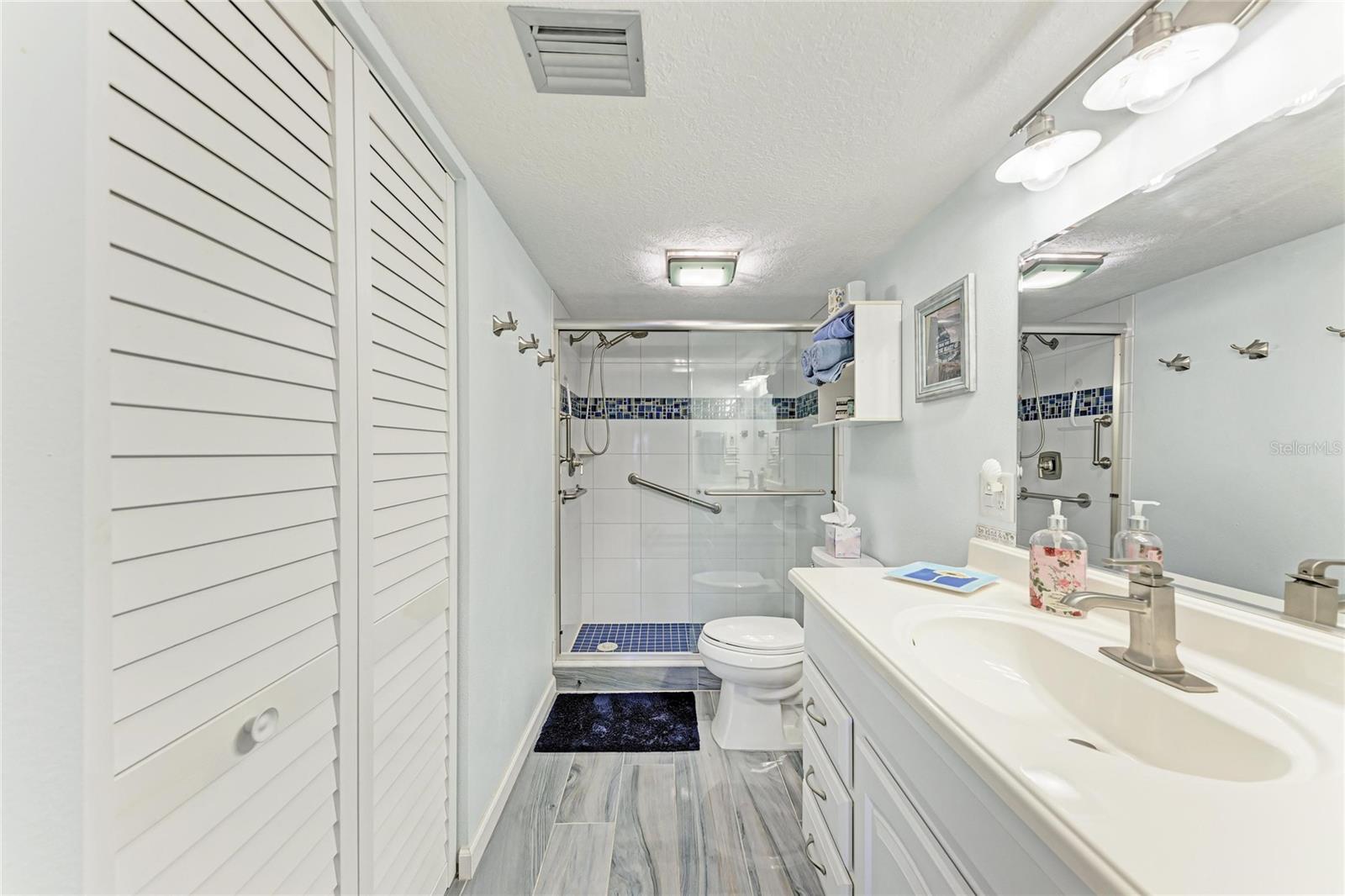 EL CONQUISTADOR VILLAGE 1 SEC 1 - Residential