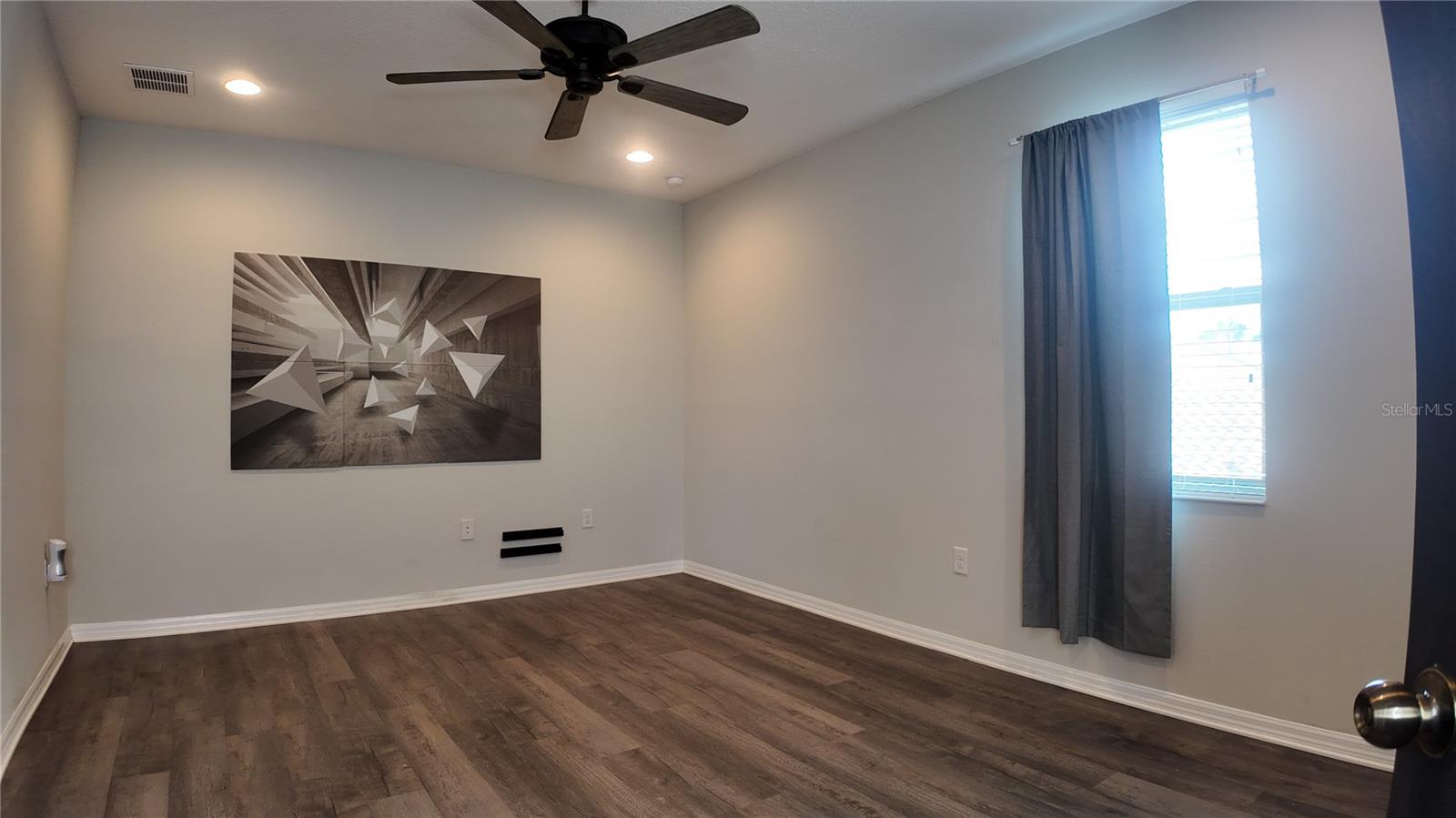 RIVIERA BELLA UNIT 01 - Residential