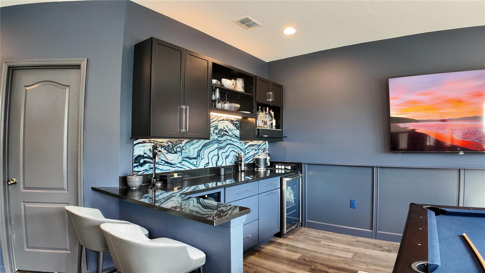 RIVIERA BELLA UNIT 01 - Residential