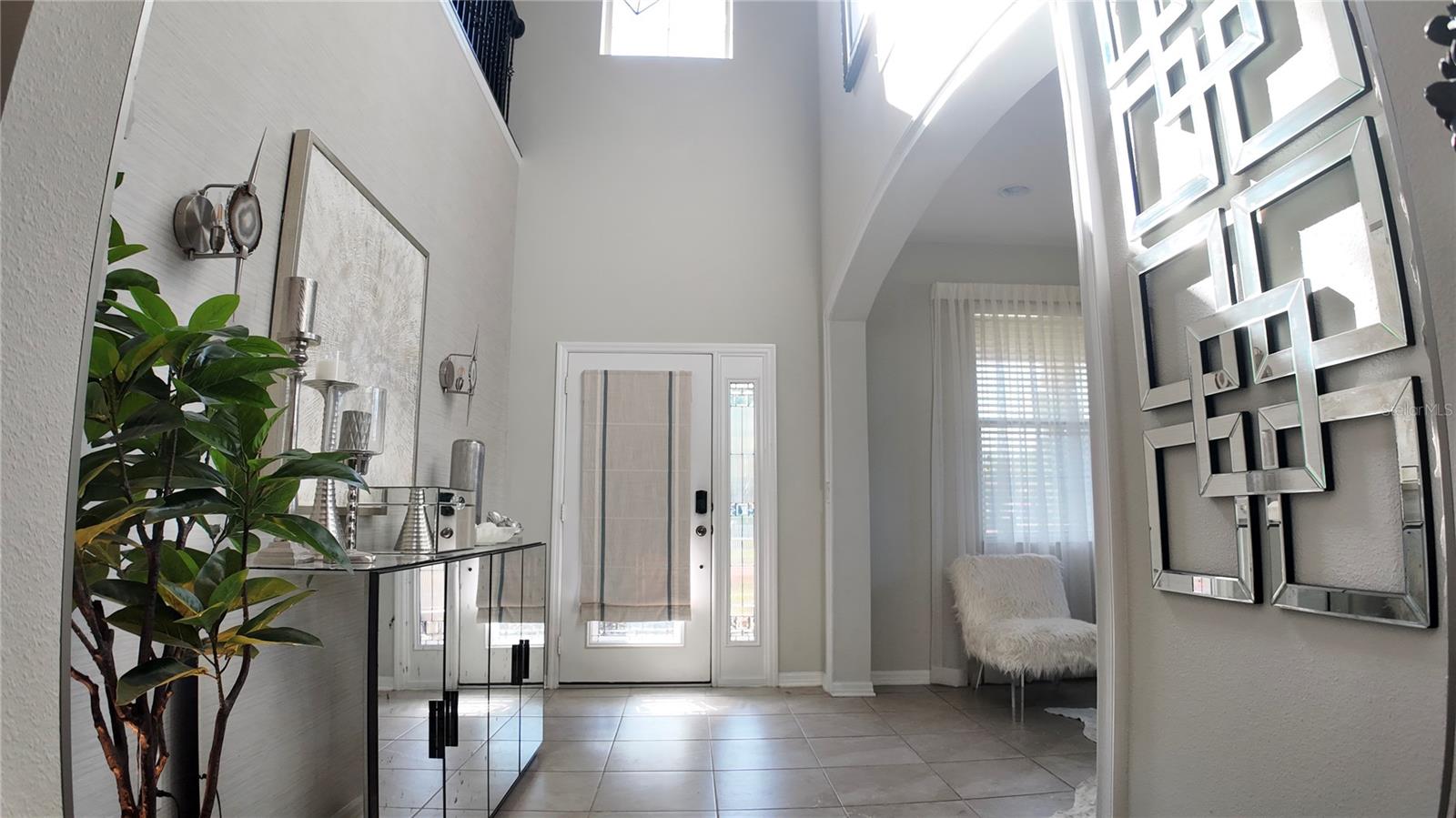 RIVIERA BELLA UNIT 01 - Residential