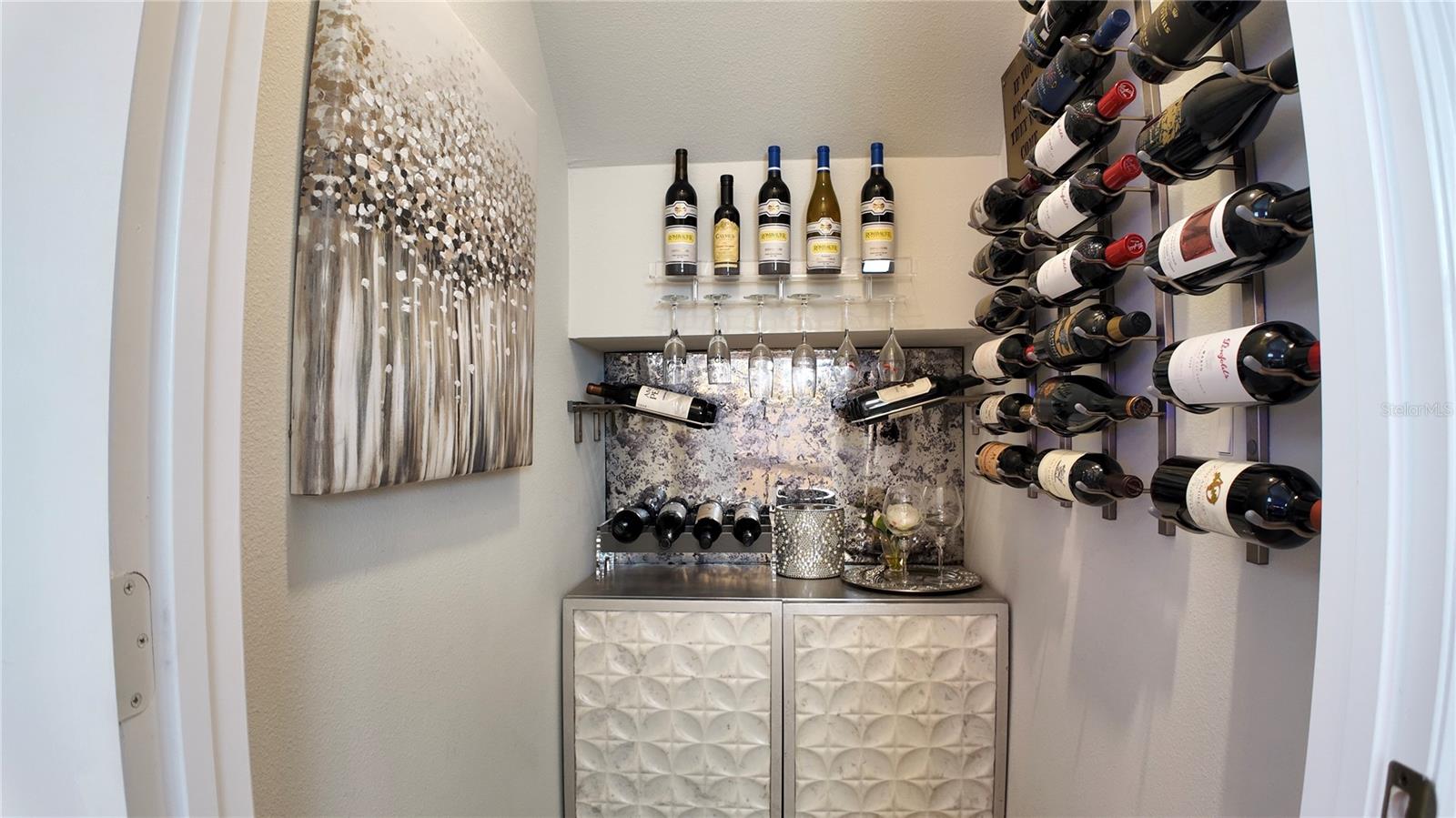 RIVIERA BELLA UNIT 01 - Residential