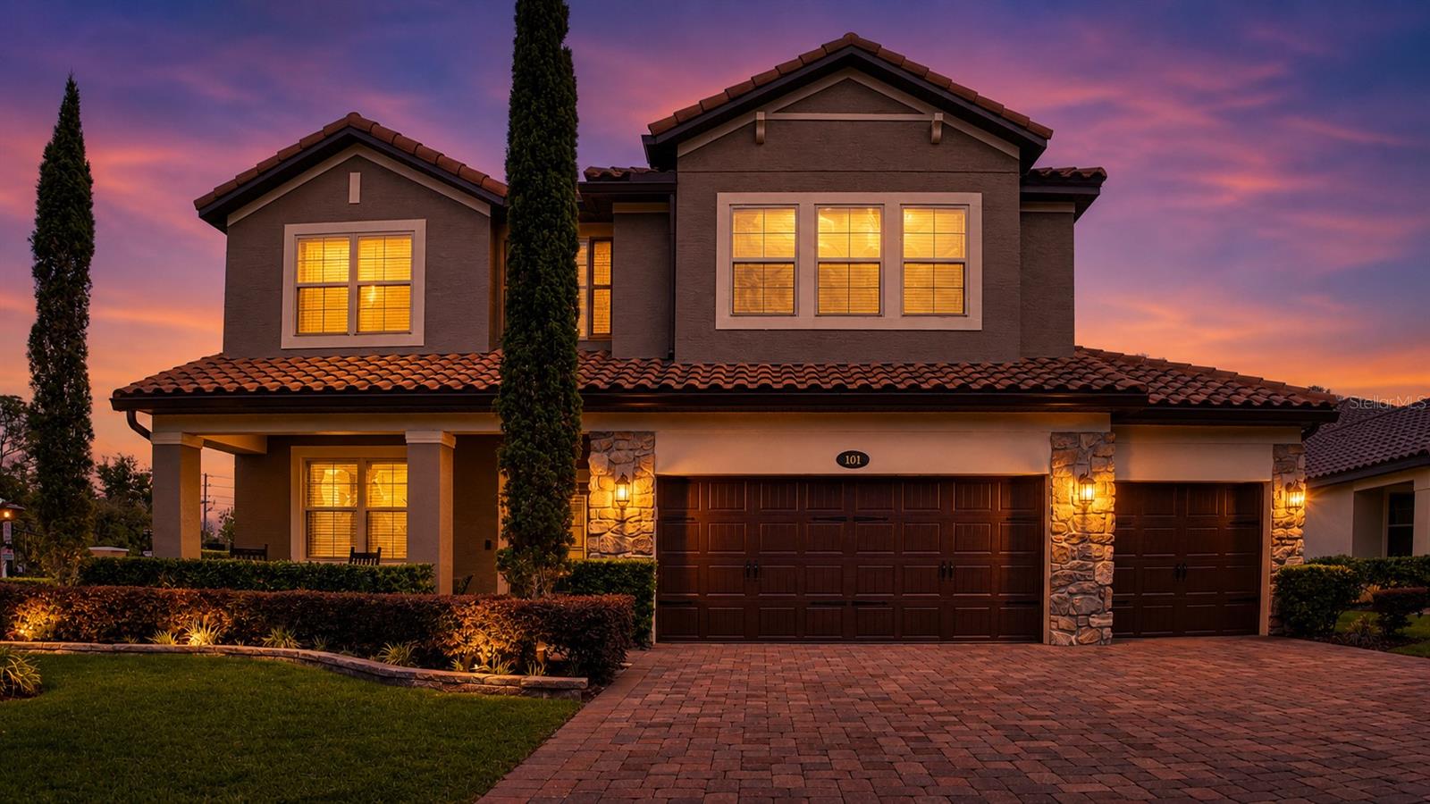 RIVIERA BELLA UNIT 01 - Residential