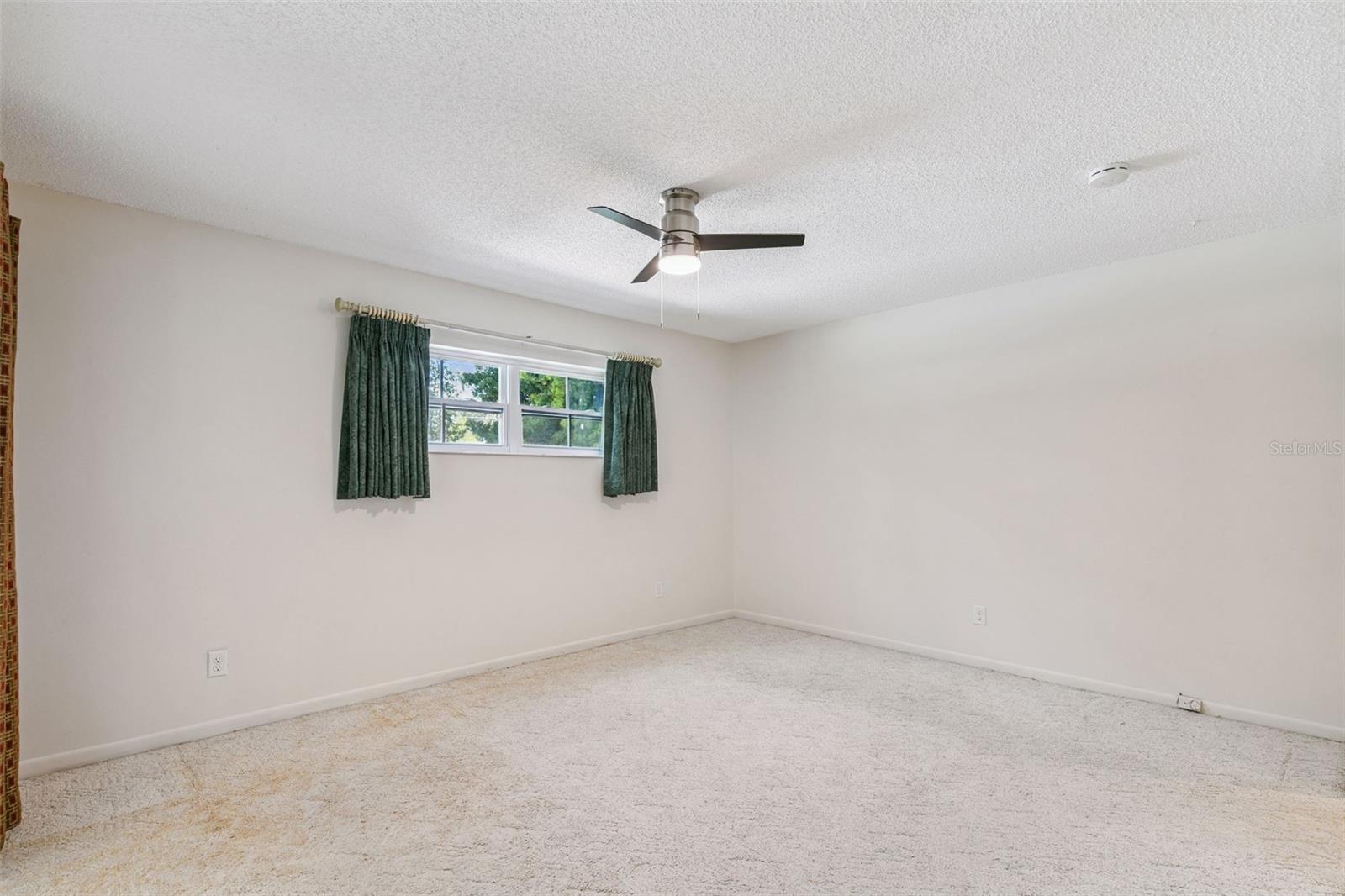 WOODLANDS SEC 4 - Residential