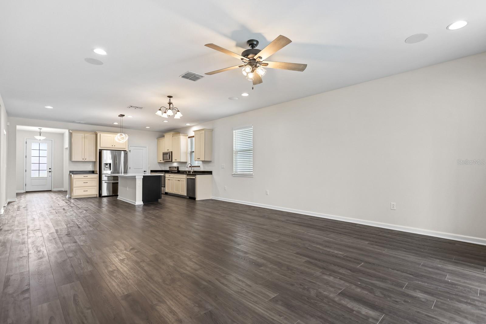 BOYETTE PARK PH 1/A 1/B 1/D - Residential Lease