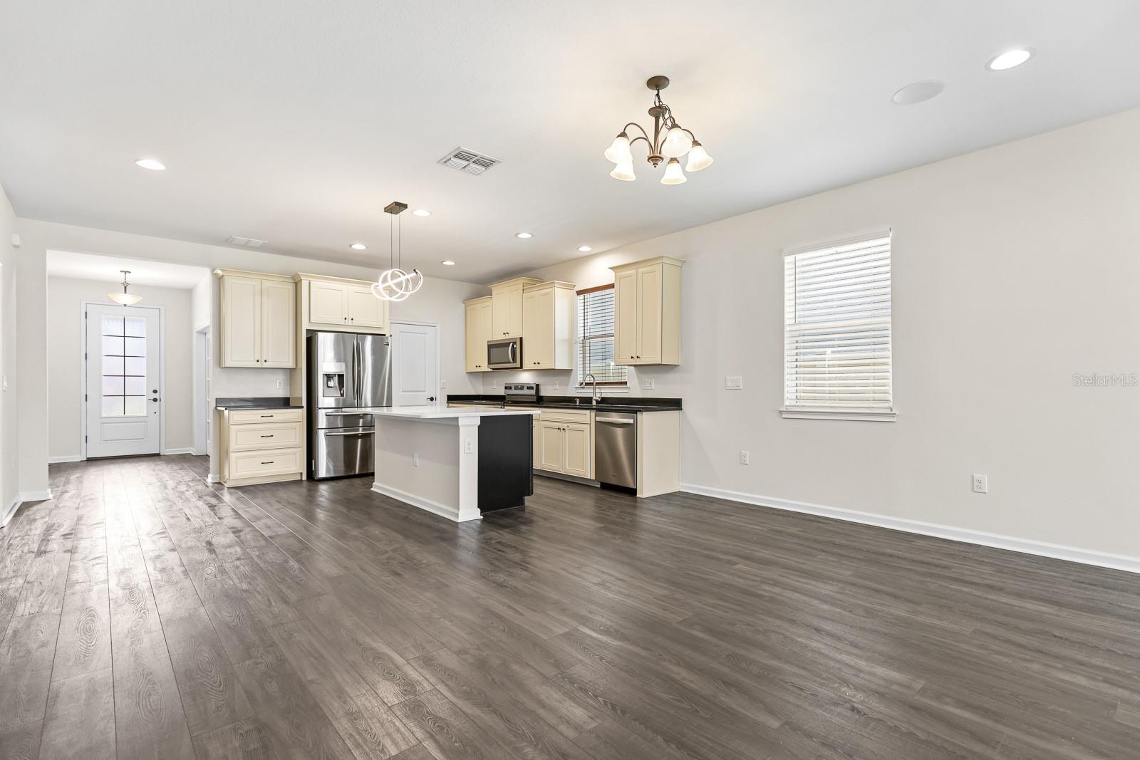 BOYETTE PARK PH 1/A 1/B 1/D - Residential Lease