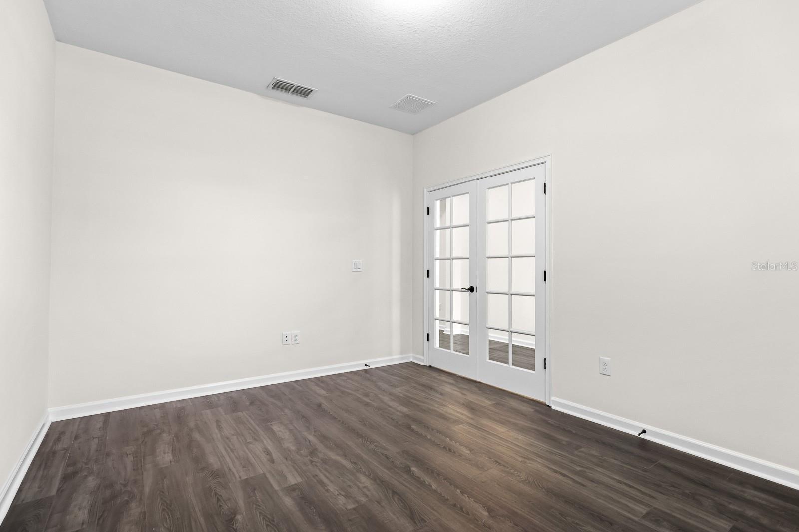 BOYETTE PARK PH 1/A 1/B 1/D - Residential Lease