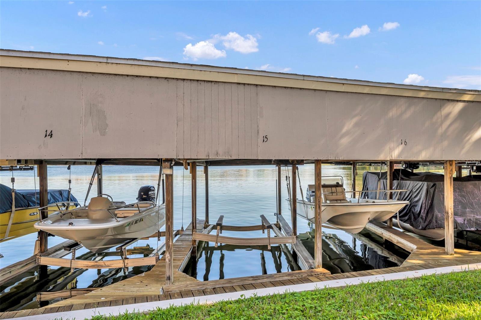 WHISPERING WATERS/PHILLIPS CIRCLE REP - Residential