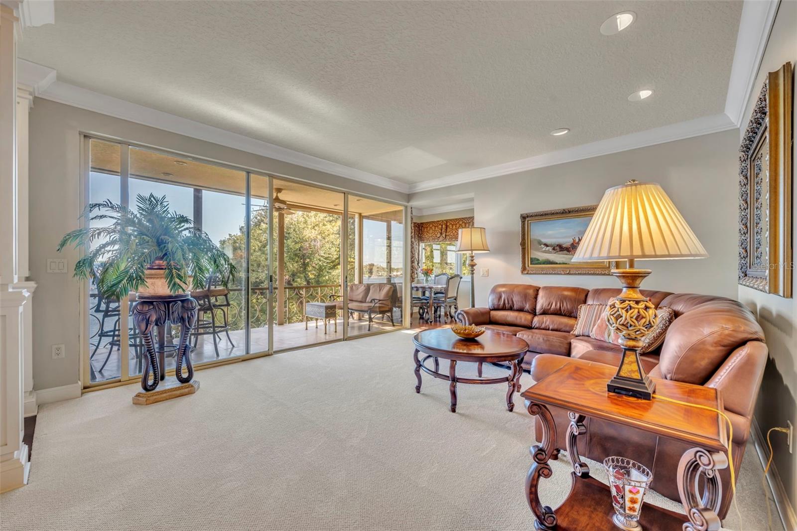 WHISPERING WATERS/PHILLIPS CIRCLE REP - Residential