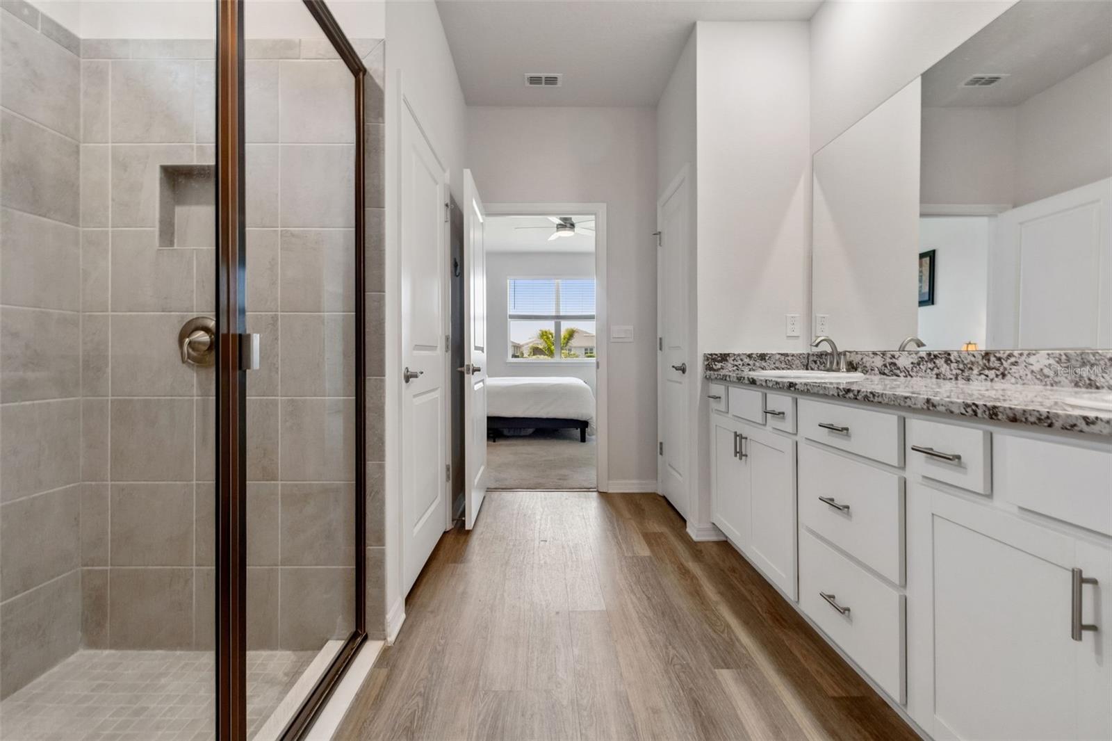 STAR FARMS AT LAKEWOOD RANCH - Residential