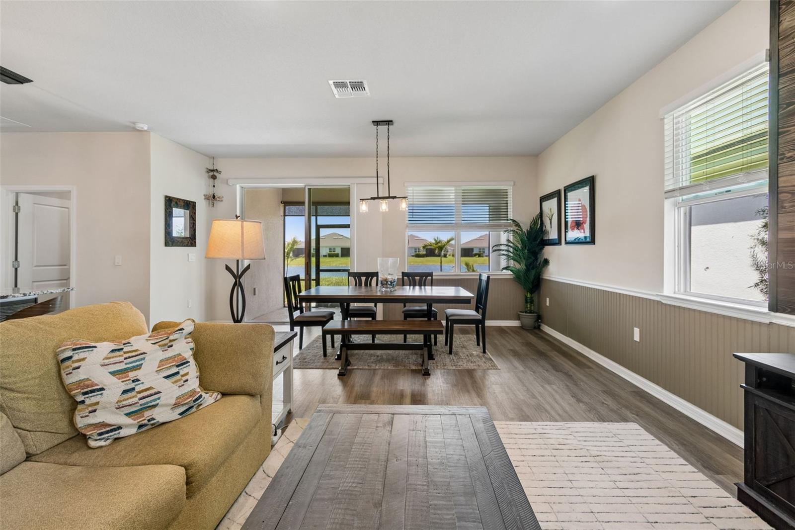 STAR FARMS AT LAKEWOOD RANCH - Residential