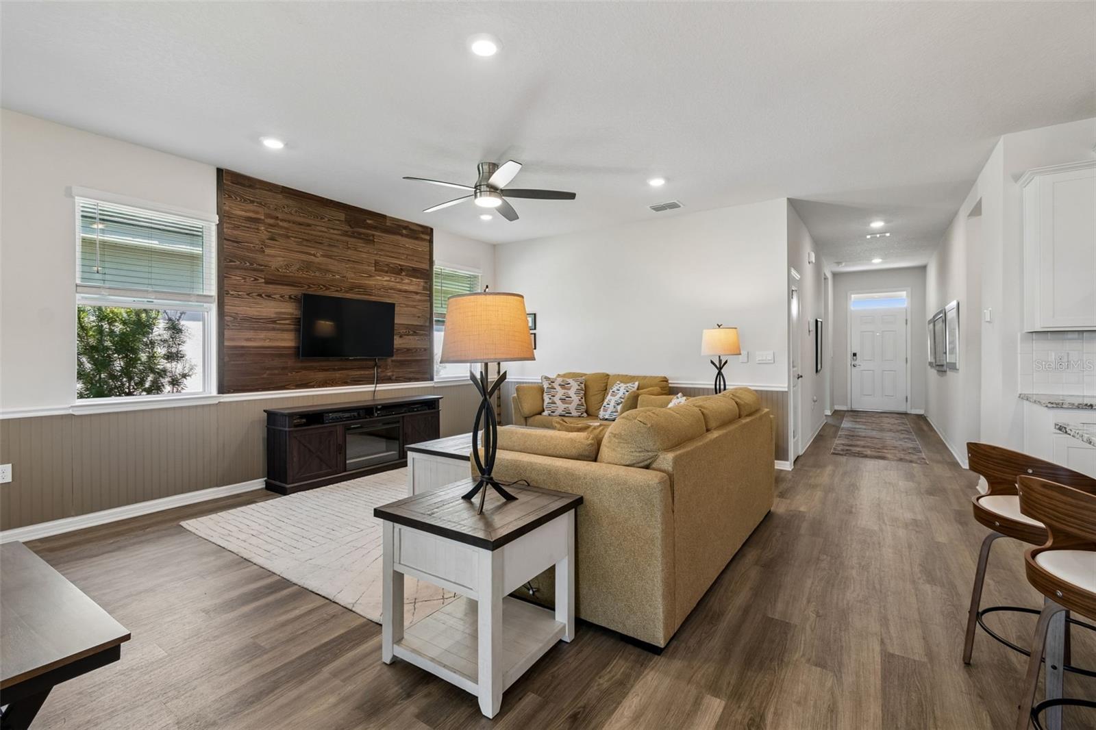 STAR FARMS AT LAKEWOOD RANCH - Residential