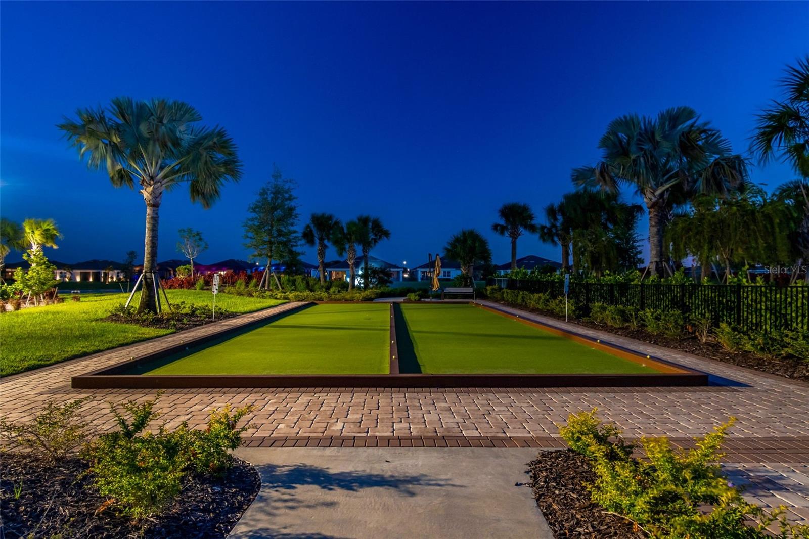 STAR FARMS AT LAKEWOOD RANCH - Residential