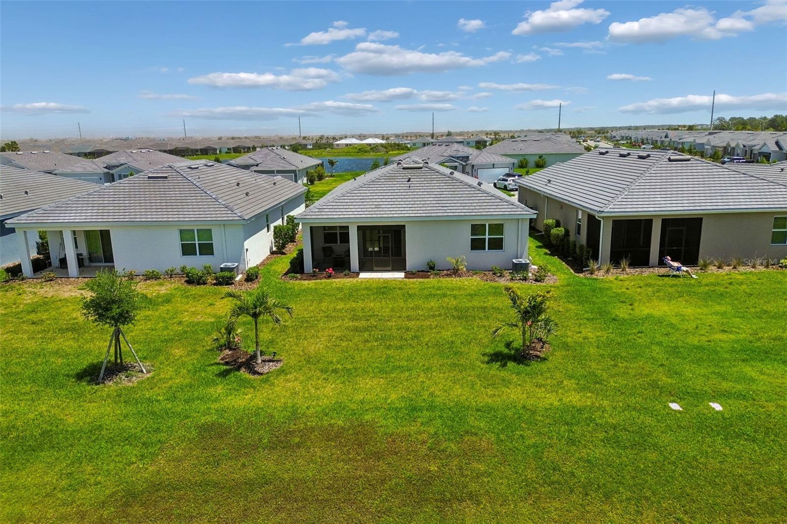 STAR FARMS AT LAKEWOOD RANCH - Residential