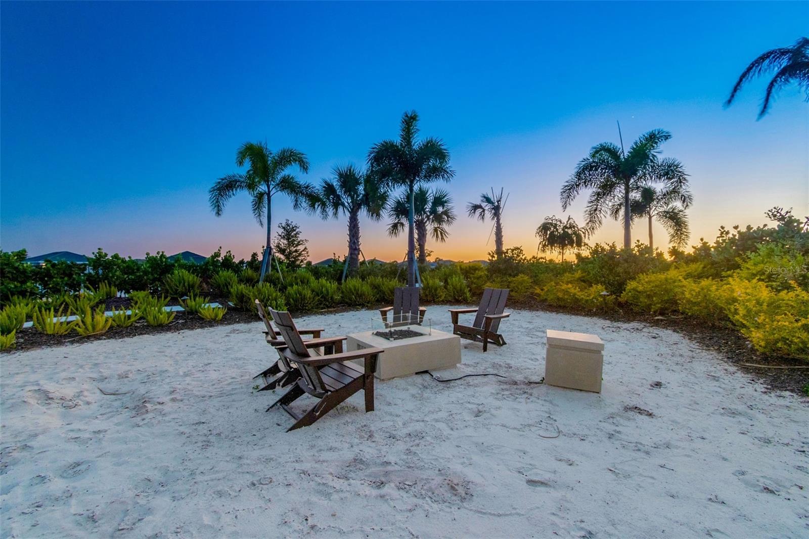 STAR FARMS AT LAKEWOOD RANCH - Residential