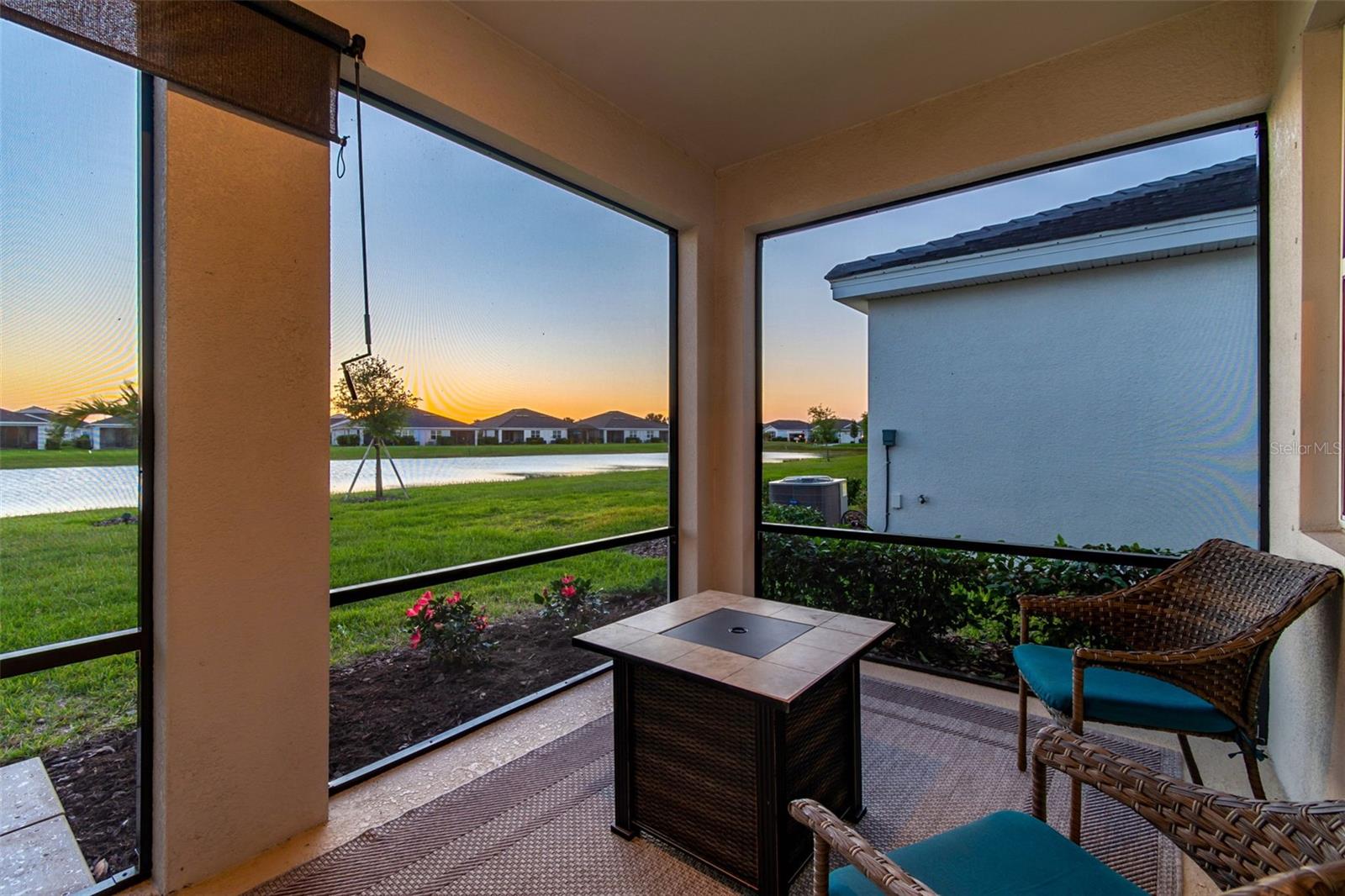 STAR FARMS AT LAKEWOOD RANCH - Residential