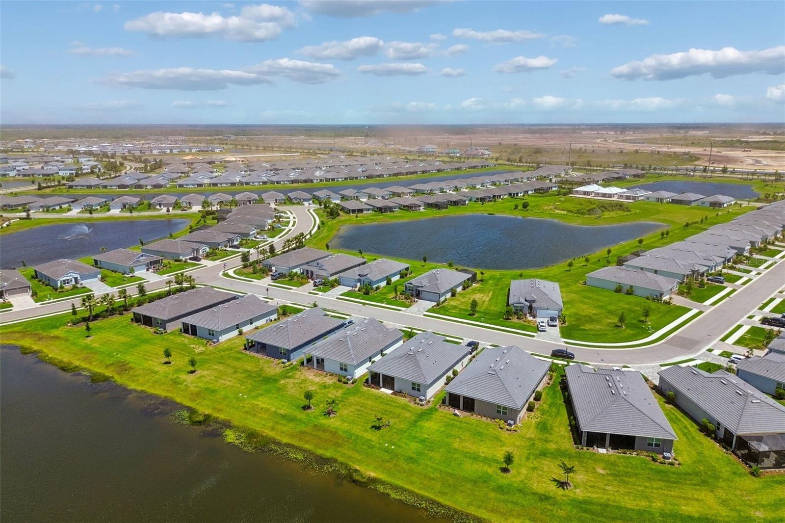 STAR FARMS AT LAKEWOOD RANCH - Residential