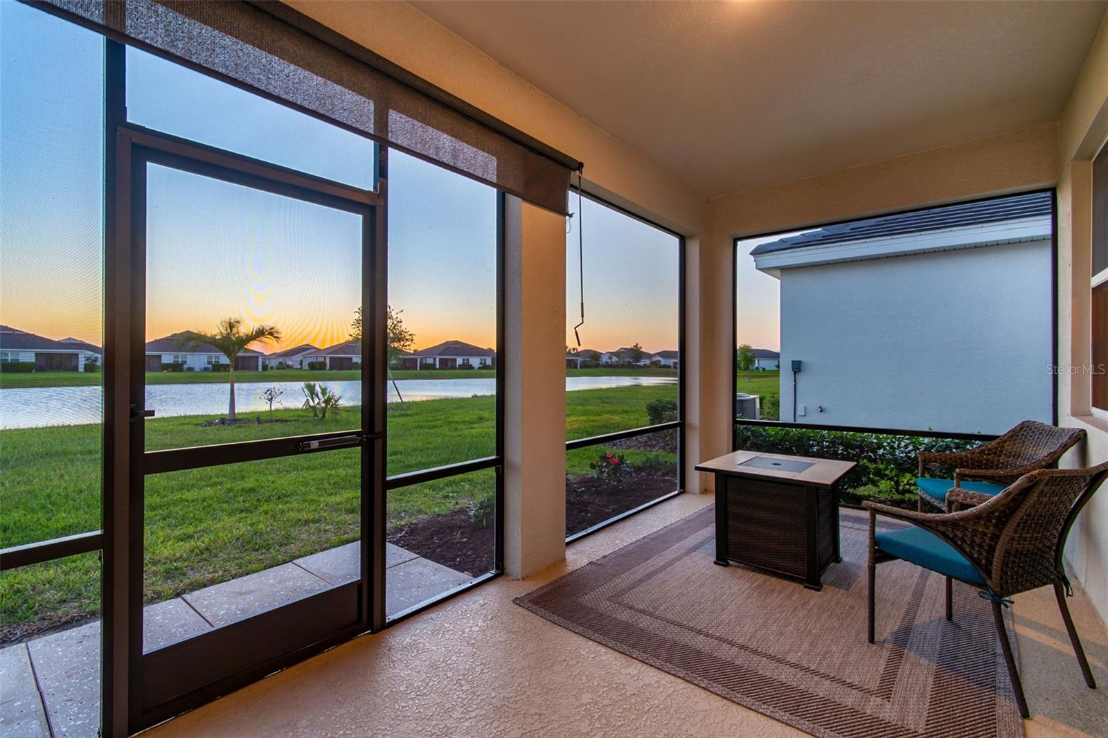 STAR FARMS AT LAKEWOOD RANCH - Residential