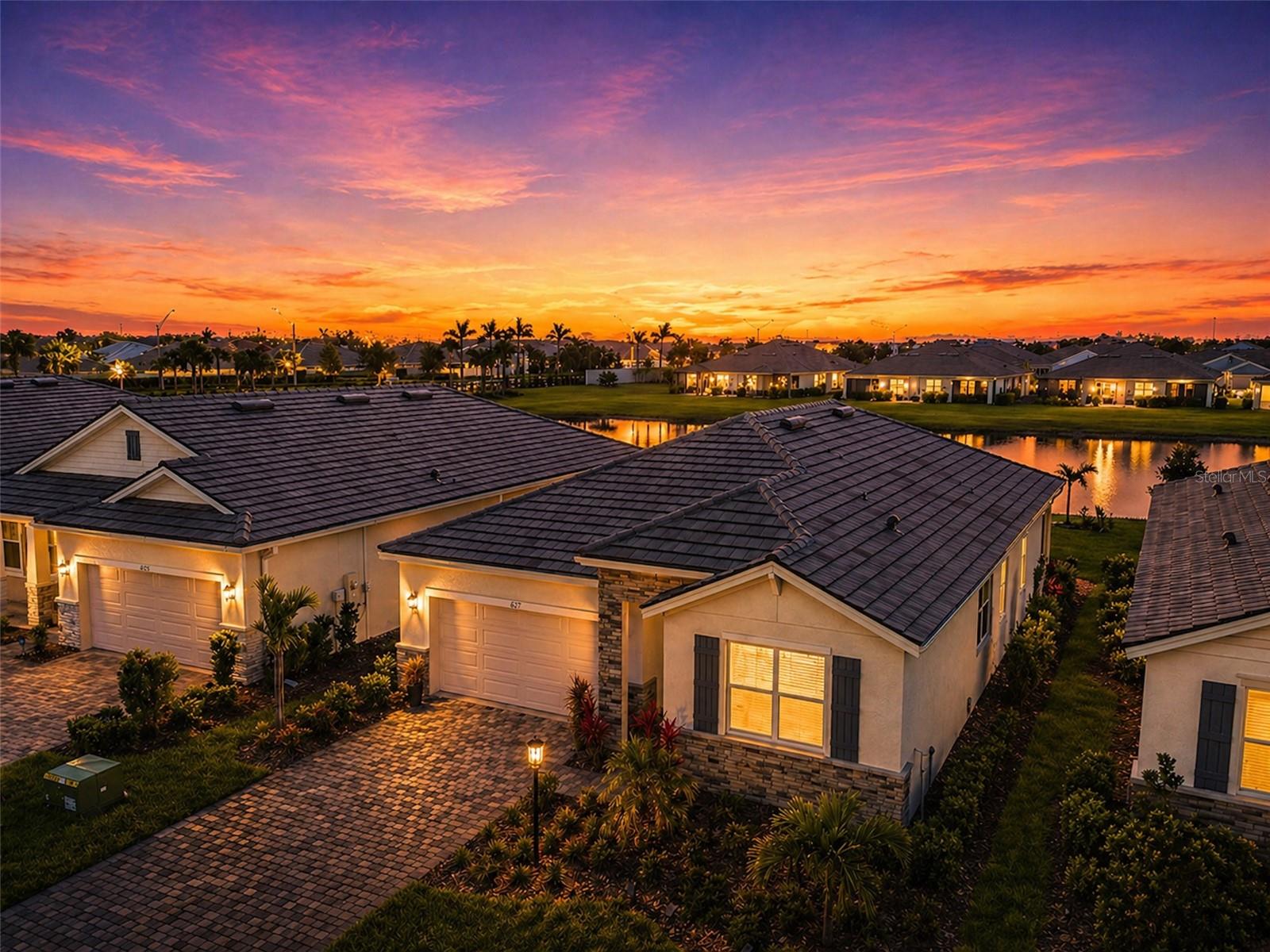STAR FARMS AT LAKEWOOD RANCH - Residential