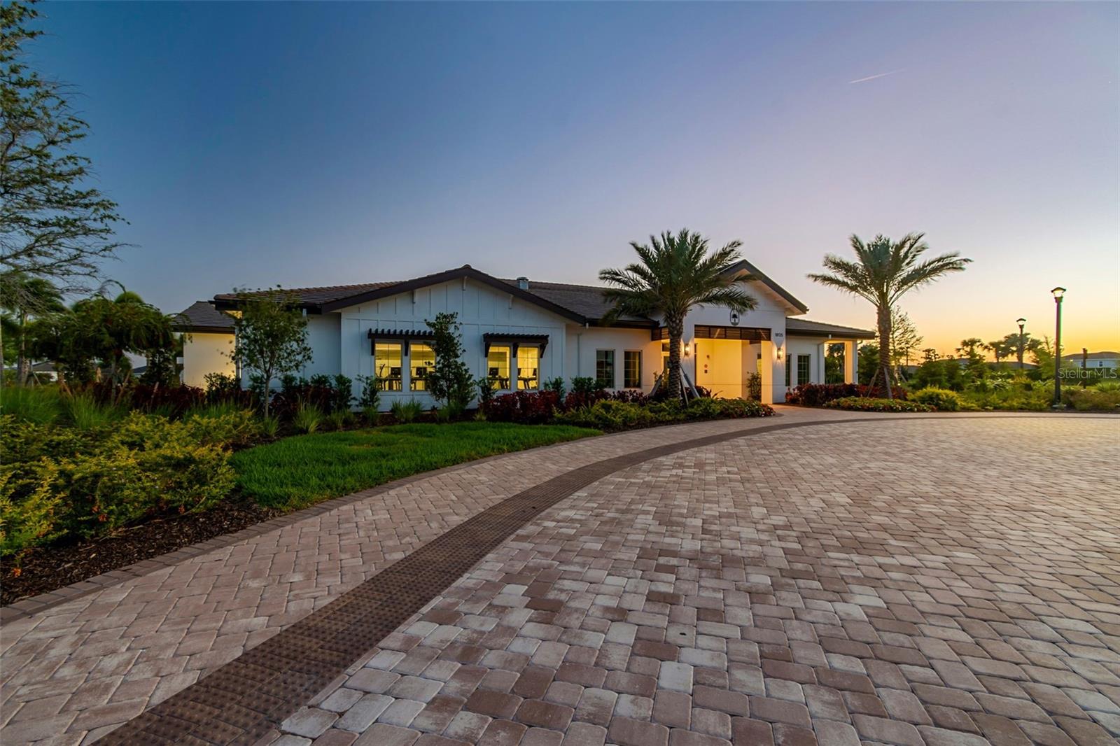 STAR FARMS AT LAKEWOOD RANCH - Residential