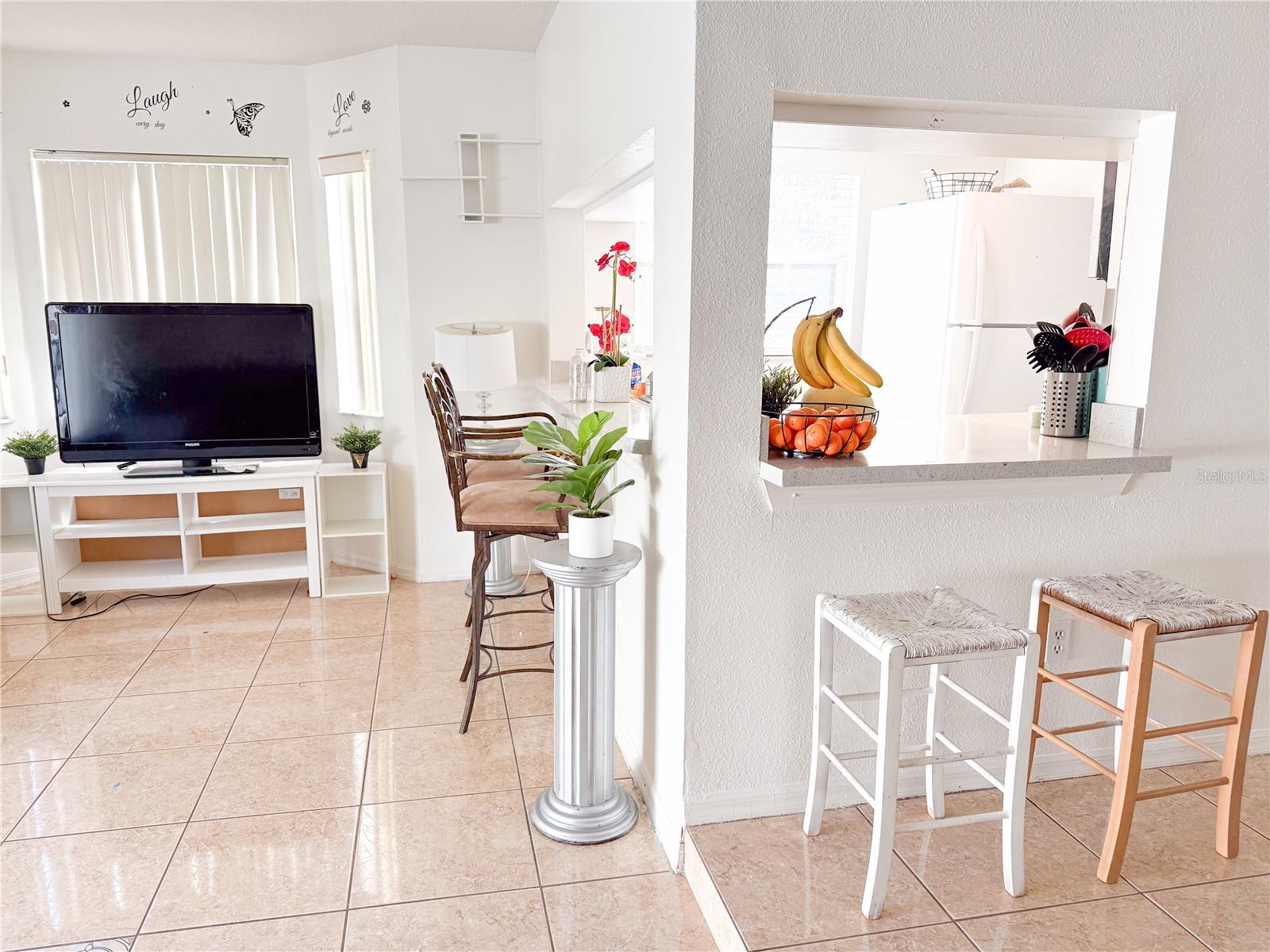 ISLAND CLUB WEST PH 02 - Residential