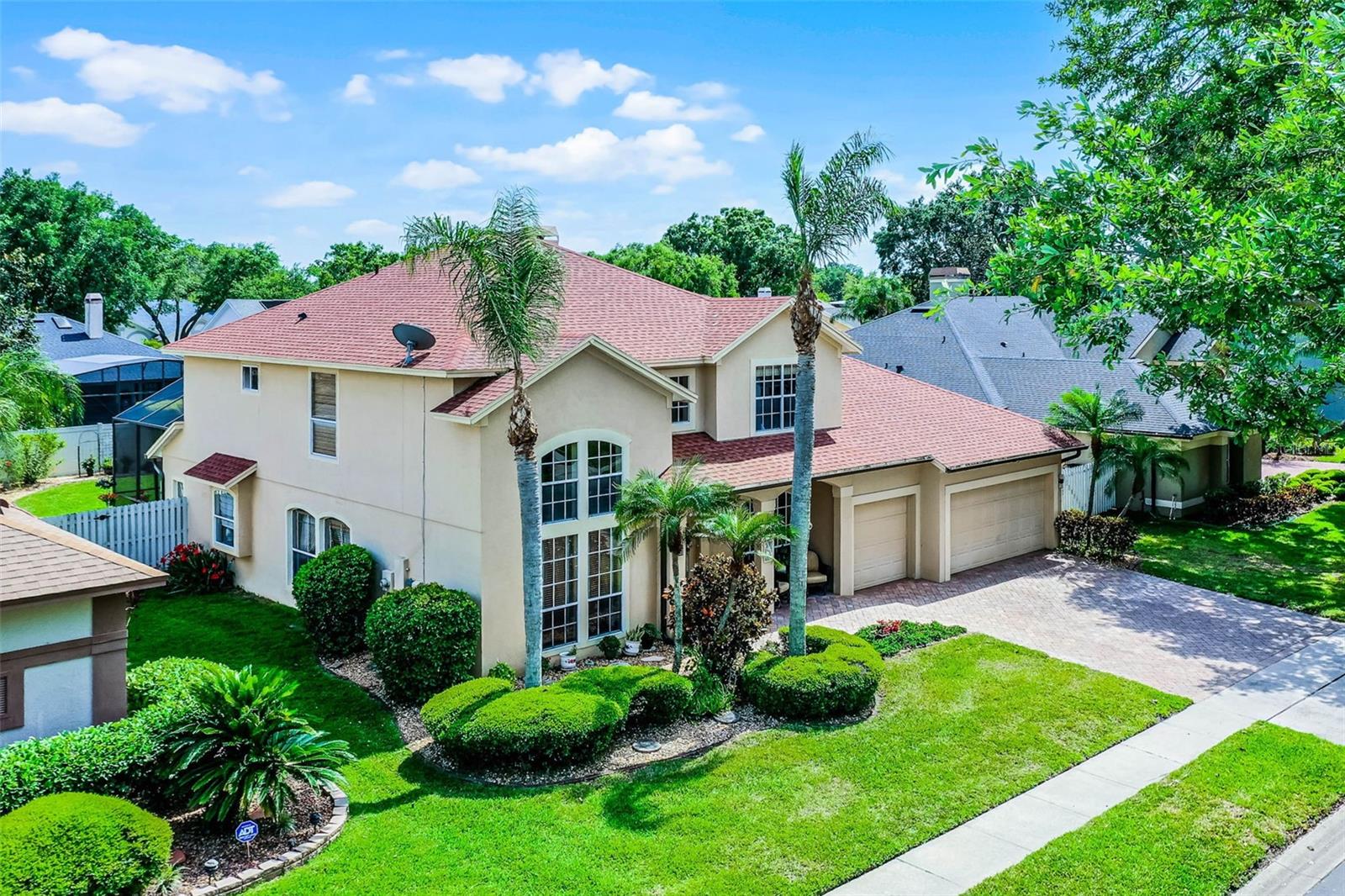 3033 ZAHARIAS DRIVE