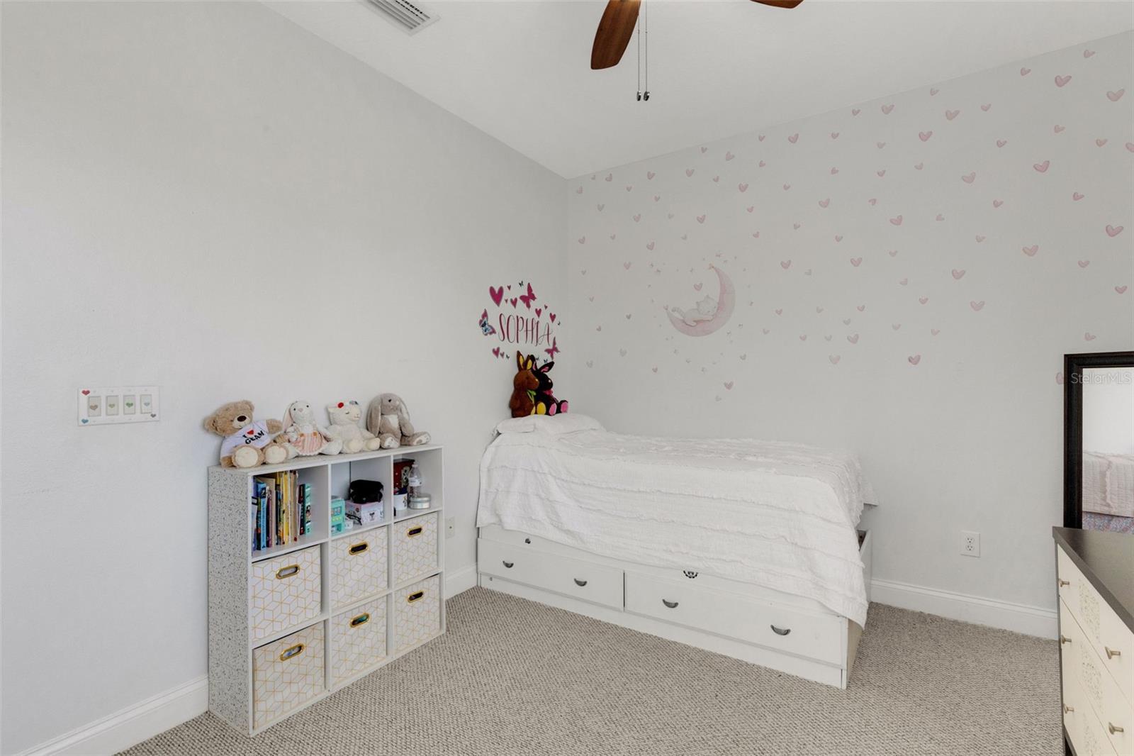 THOMAS TWNHMS - Residential