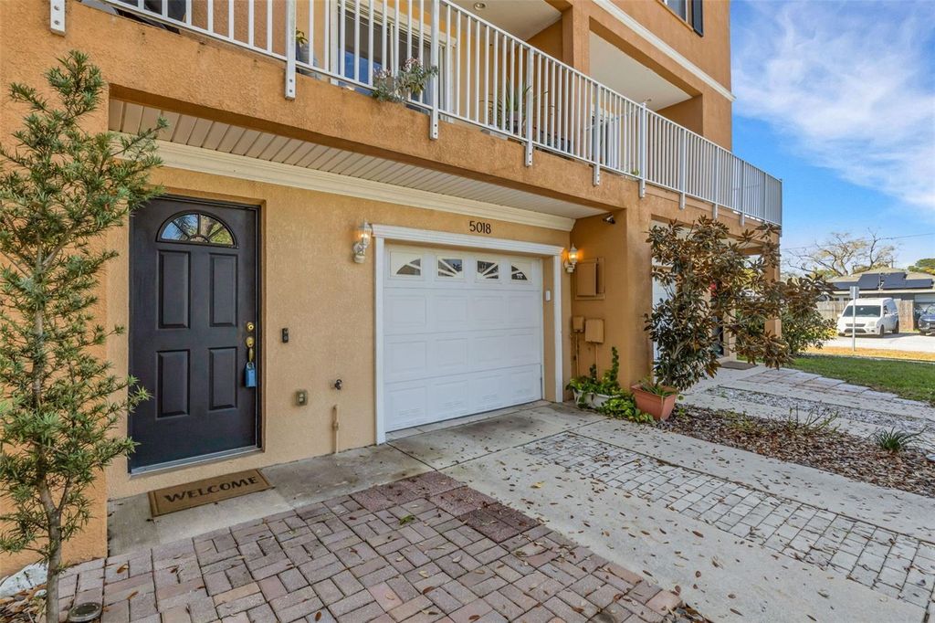 Photo of 5018 W Lancaster Street, Tampa, FL 33616 (MLS # TB8483723)