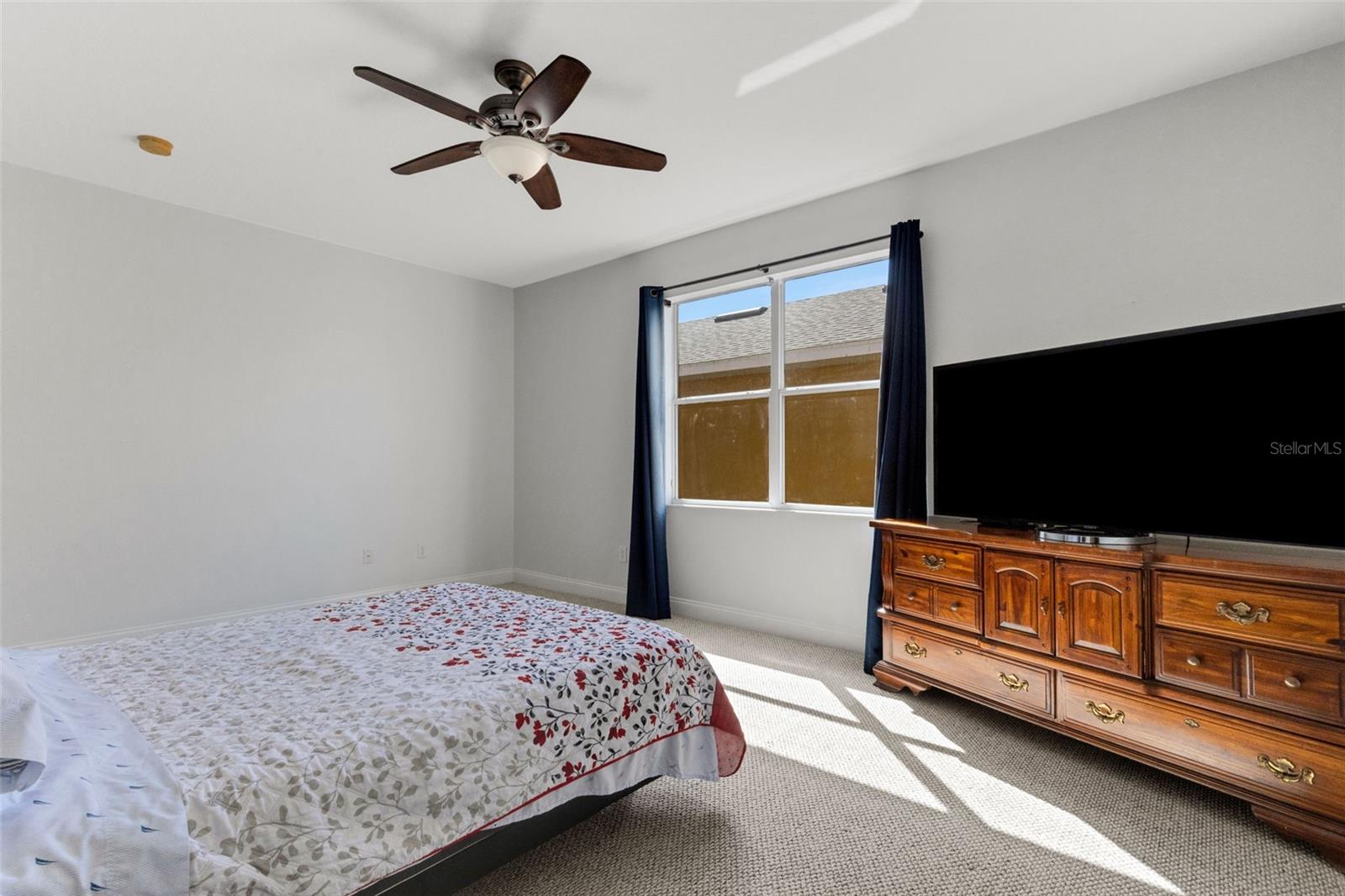 THOMAS TWNHMS - Residential