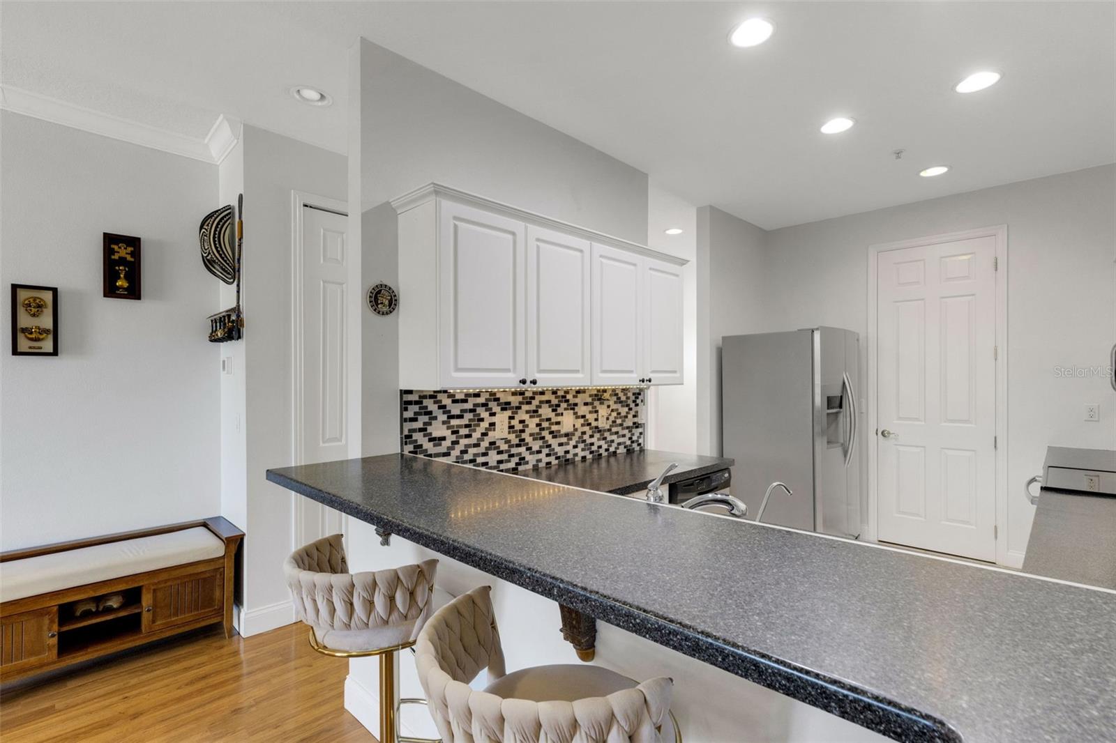 THOMAS TWNHMS - Residential