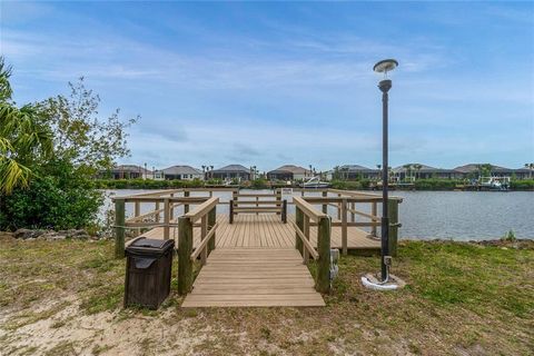 A home in PORT CHARLOTTE