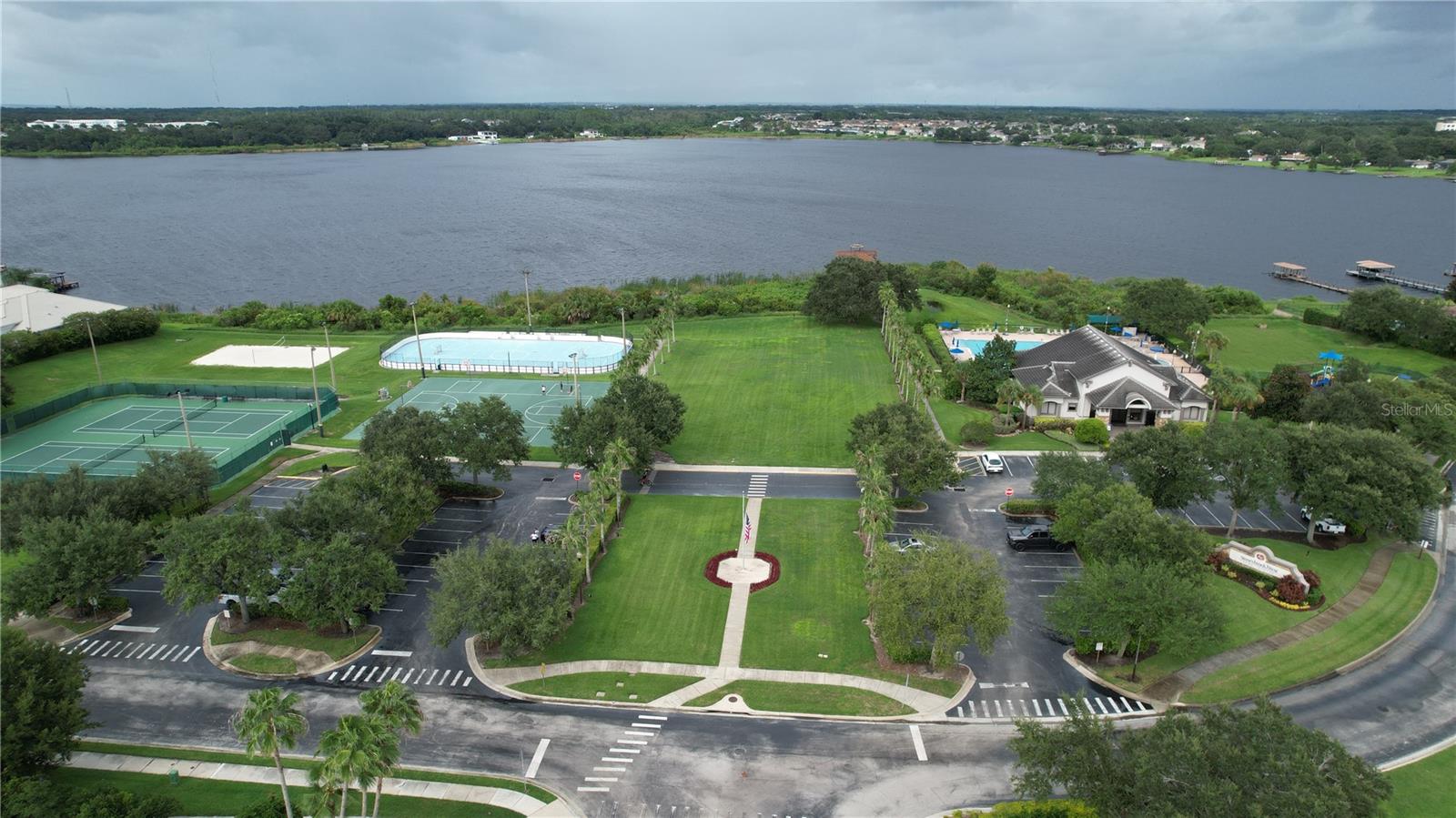 STONEYBROOK WEST D - Residential Lease
