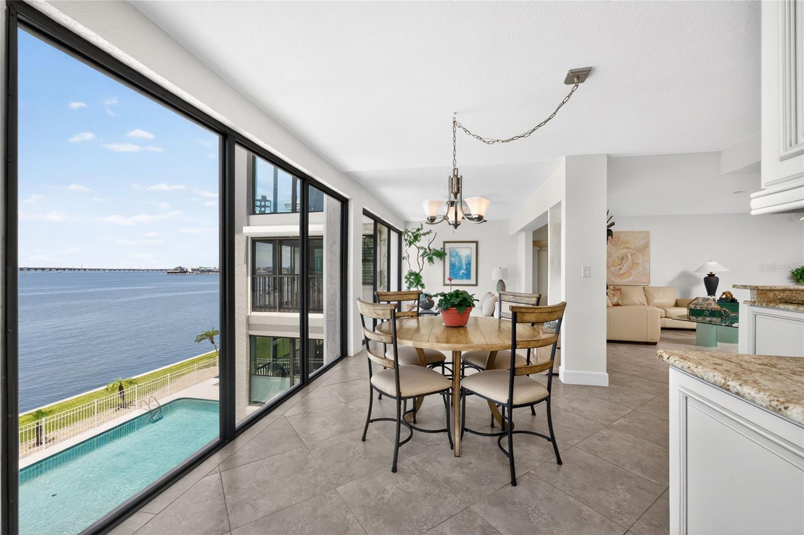 CHAMPAGNE ESTATES CONDO - Residential