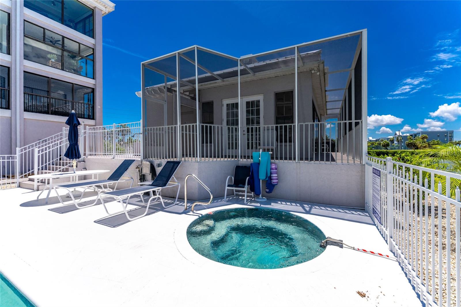 CHAMPAGNE ESTATES CONDO - Residential