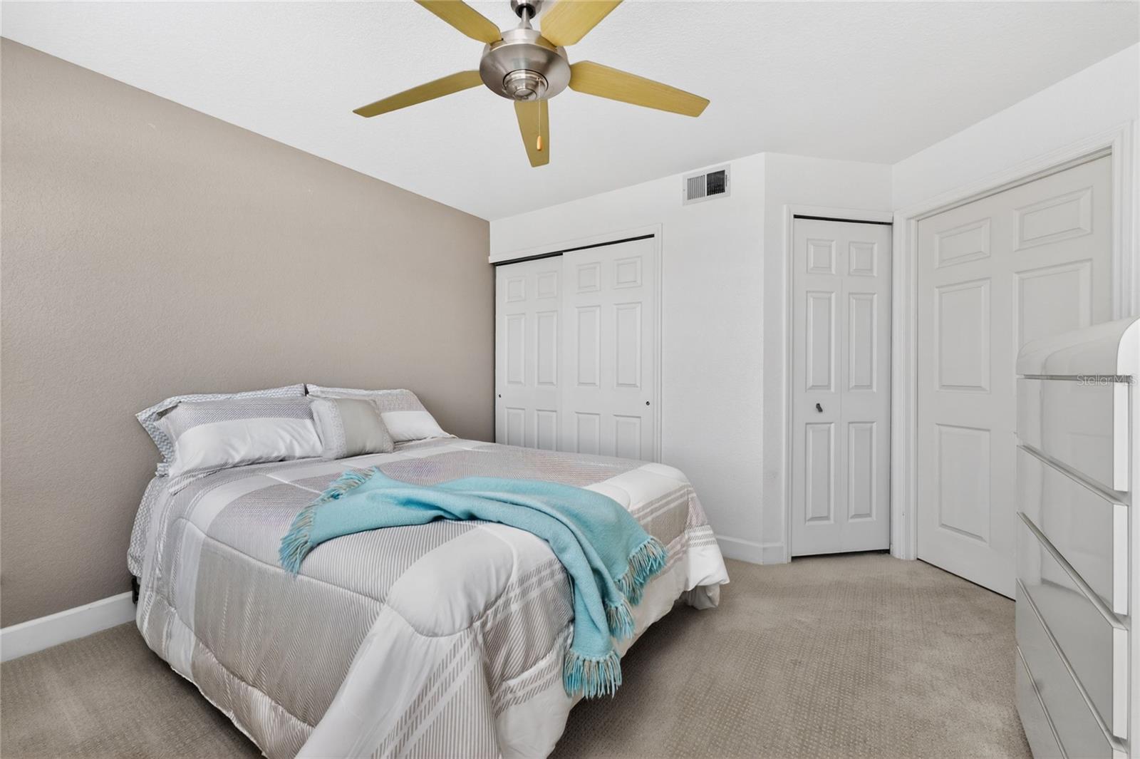 CHAMPAGNE ESTATES CONDO - Residential
