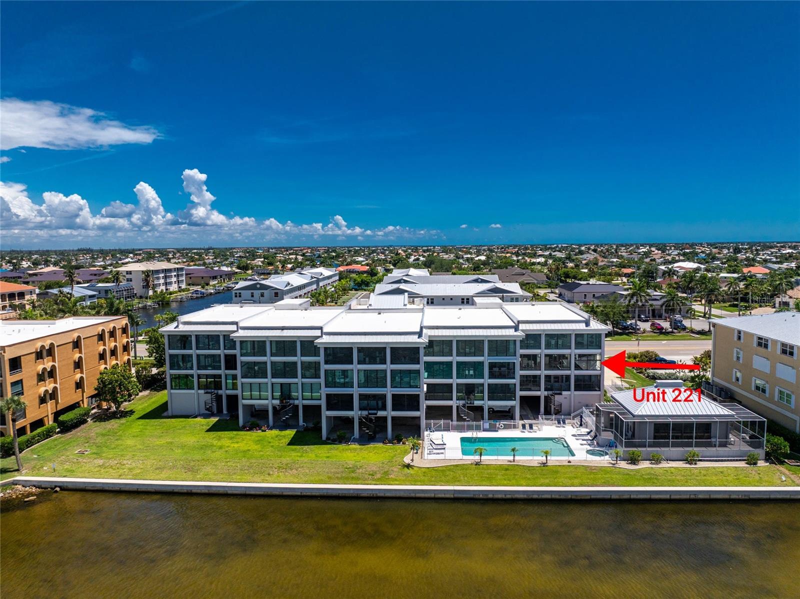 CHAMPAGNE ESTATES CONDO - Residential