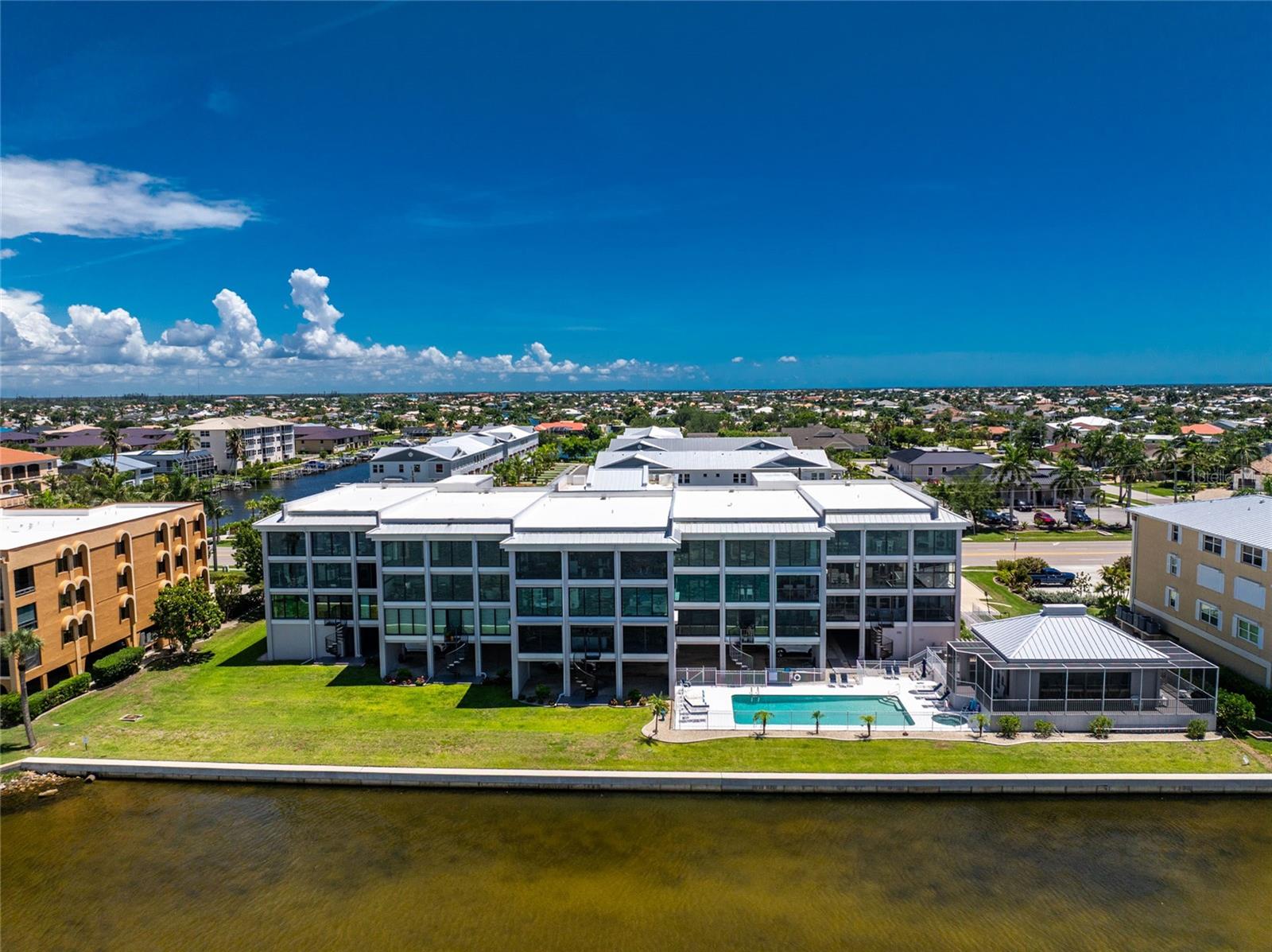 CHAMPAGNE ESTATES CONDO - Residential