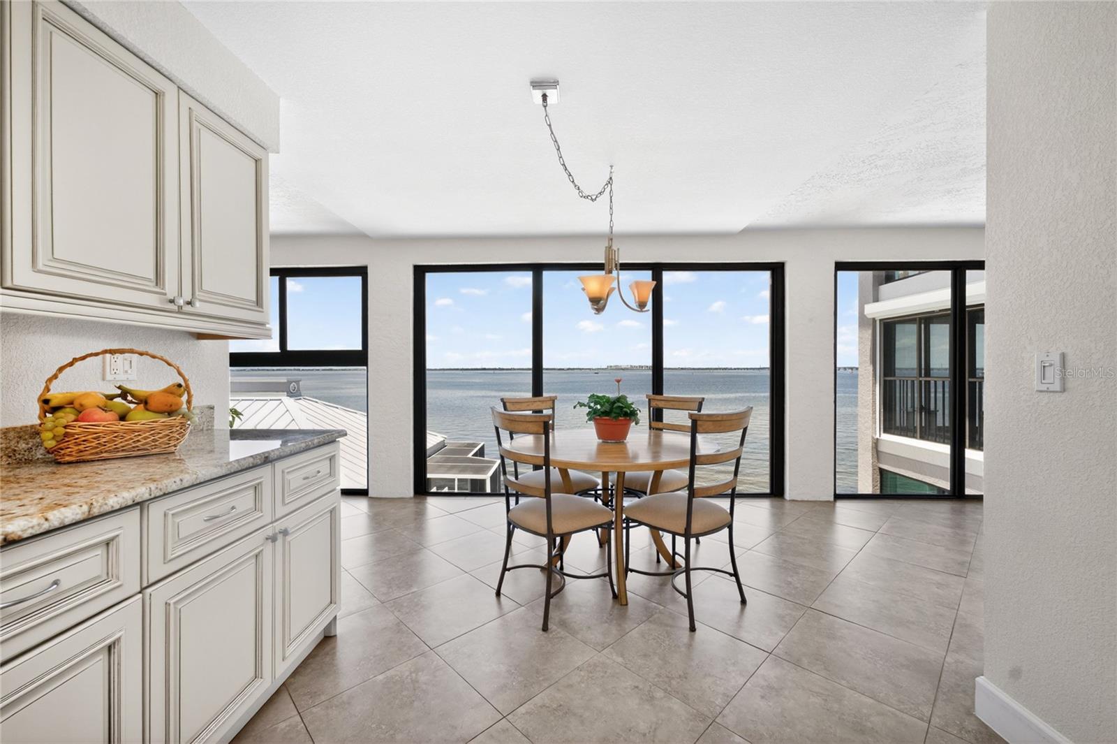 CHAMPAGNE ESTATES CONDO - Residential