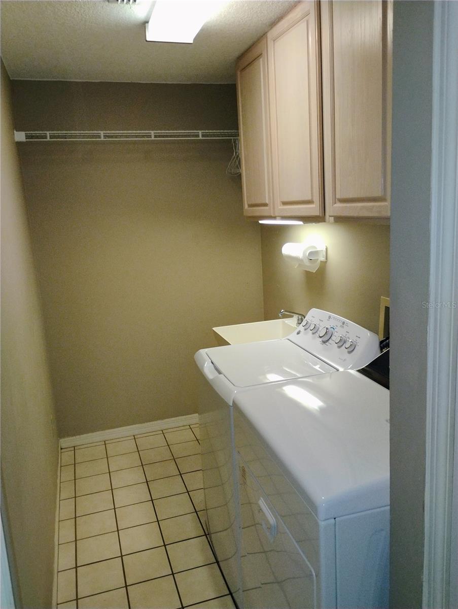 GLEN ABBEY - Residential