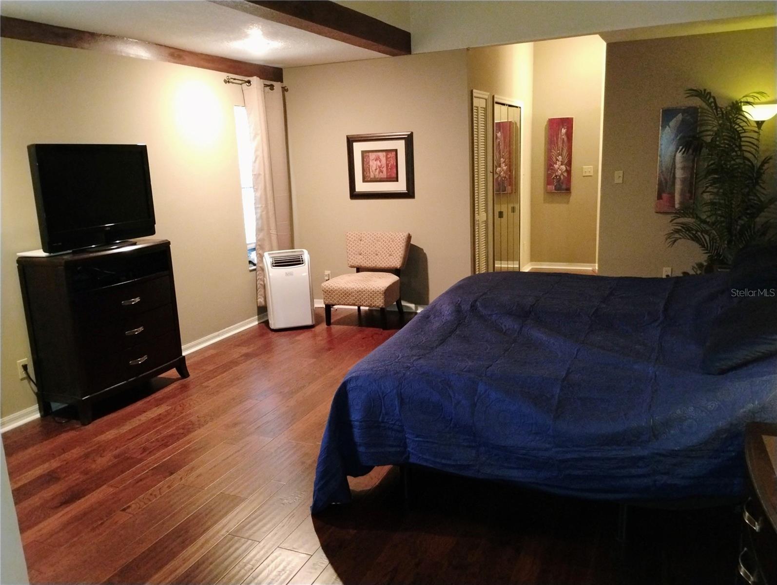 GLEN ABBEY - Residential