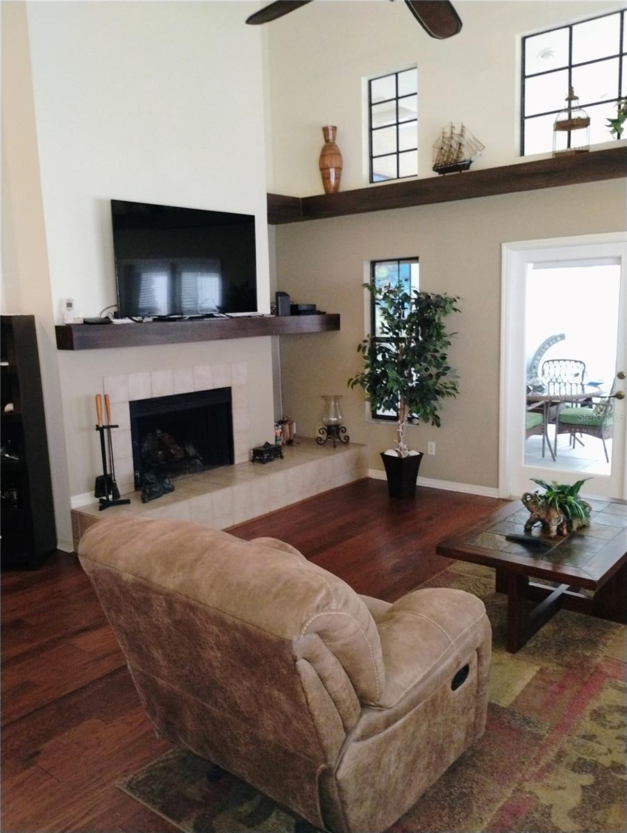 GLEN ABBEY - Residential