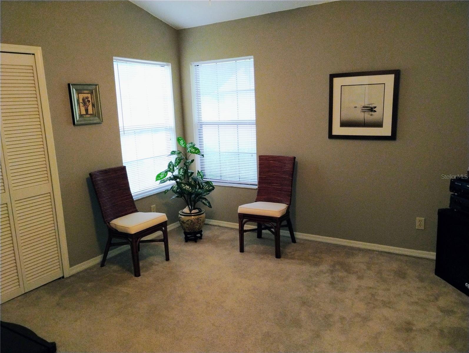 GLEN ABBEY - Residential