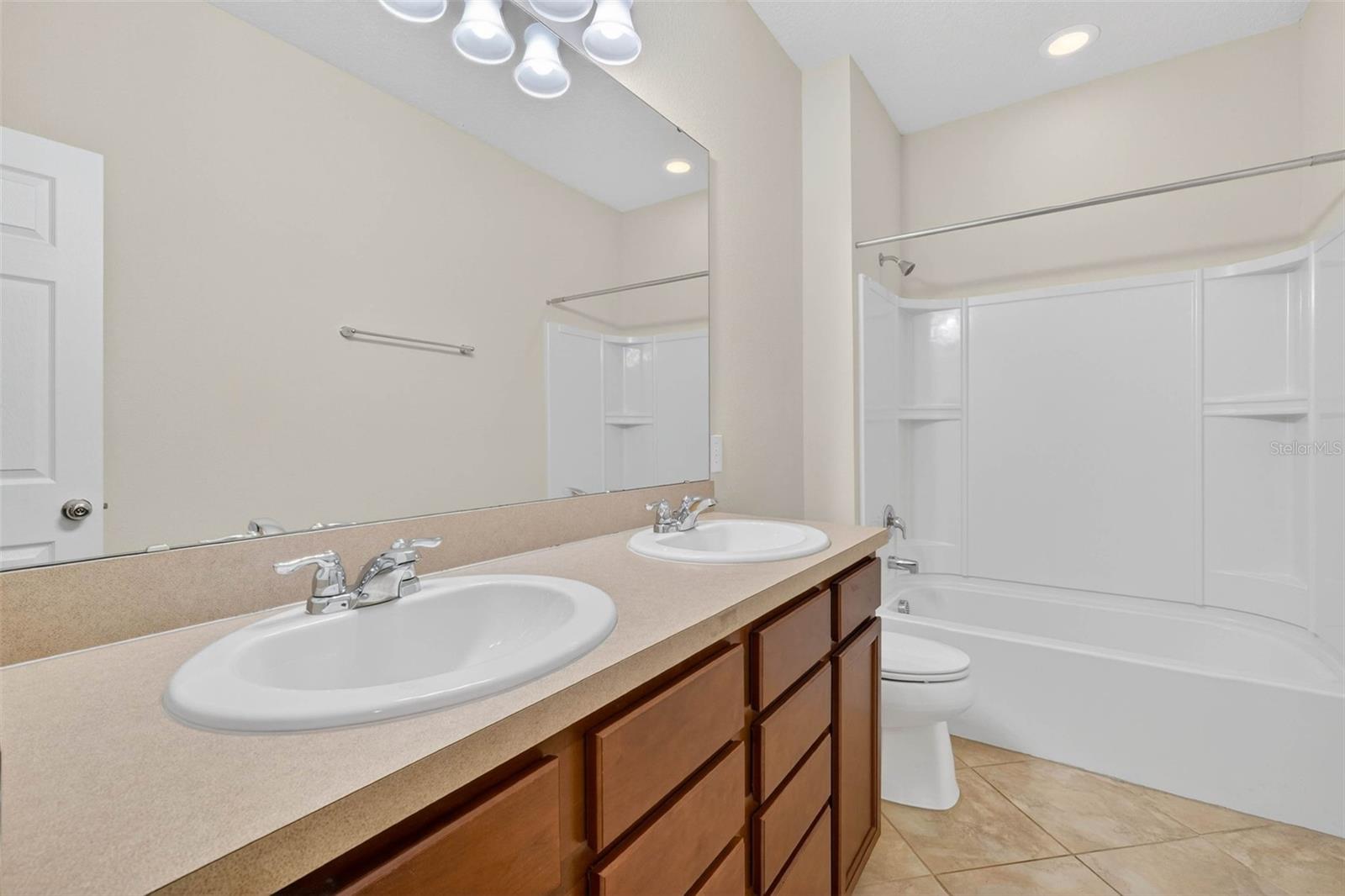 FOUNTAIN PK-PH 2 - Residential