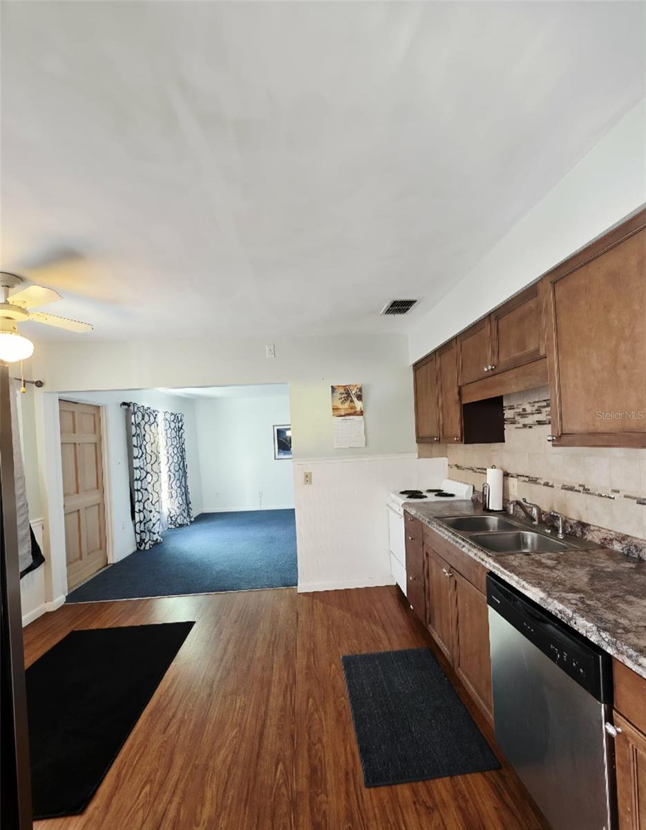 NEW PORT RICHEY CITY - Residential