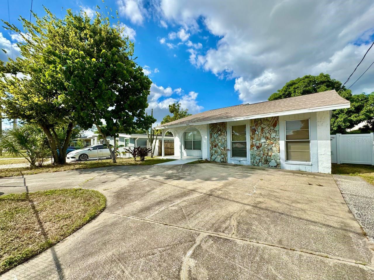 BELVEDERE PARK - Residential Lease