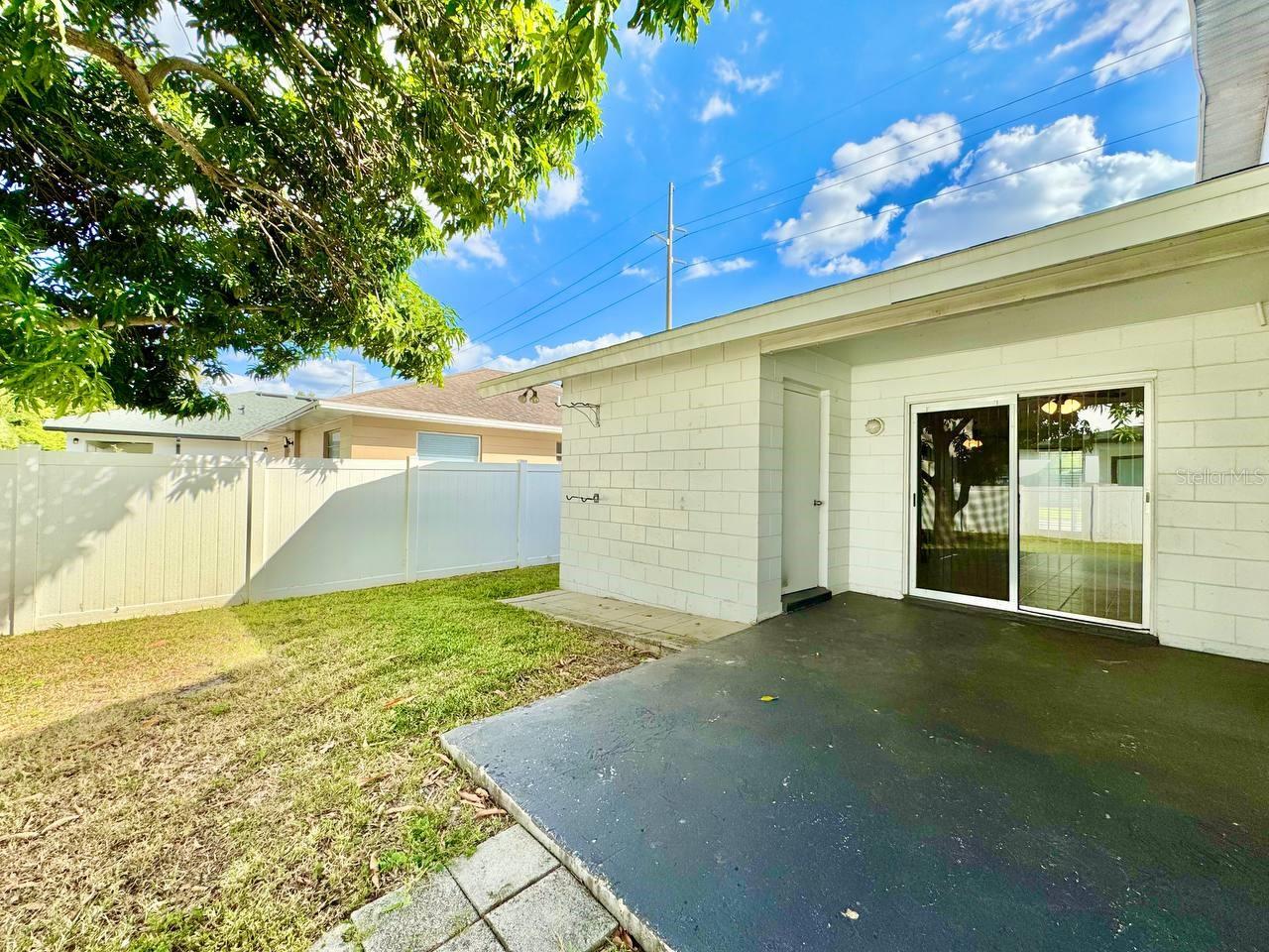 BELVEDERE PARK - Residential Lease
