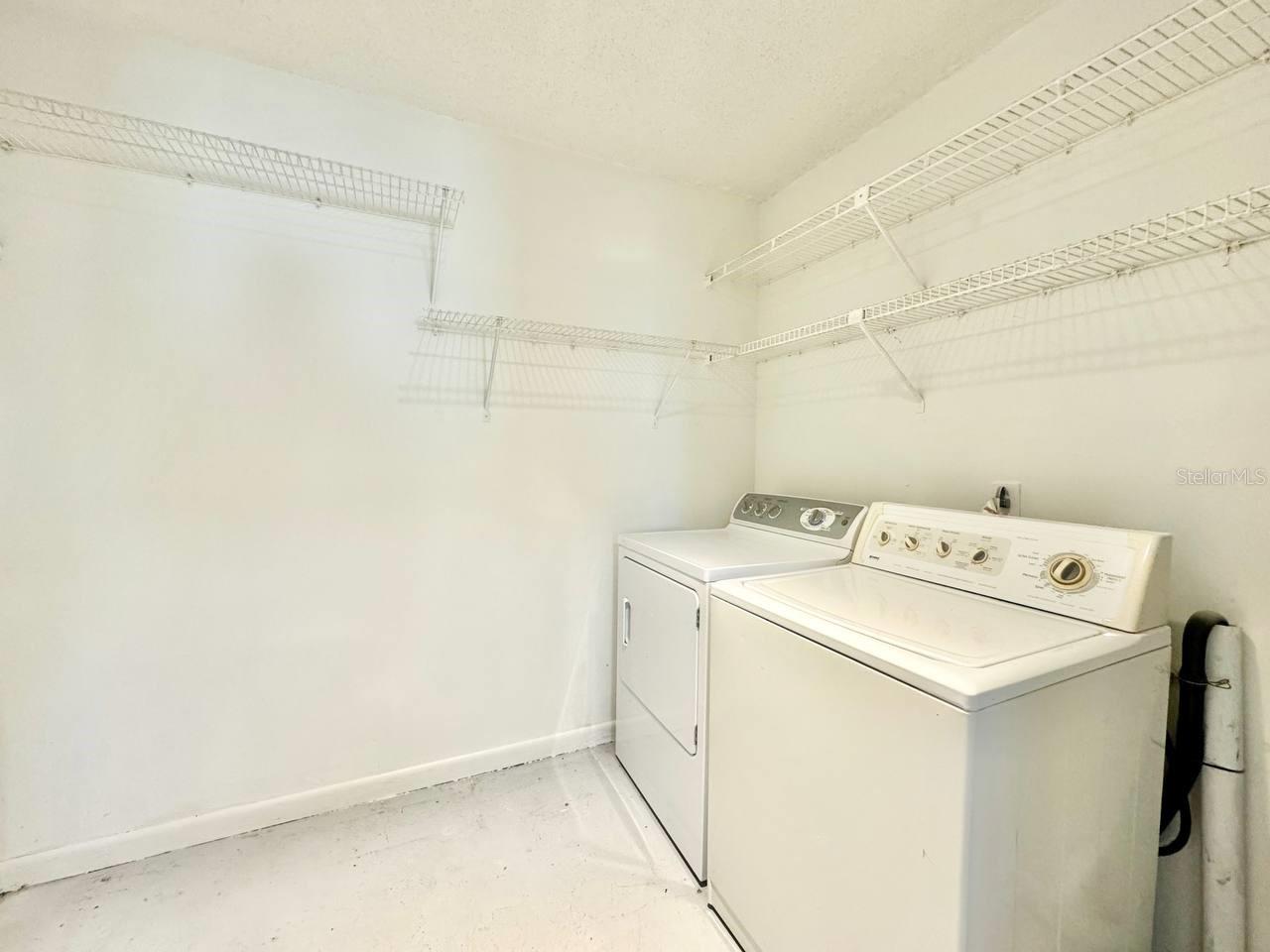 BELVEDERE PARK - Residential Lease
