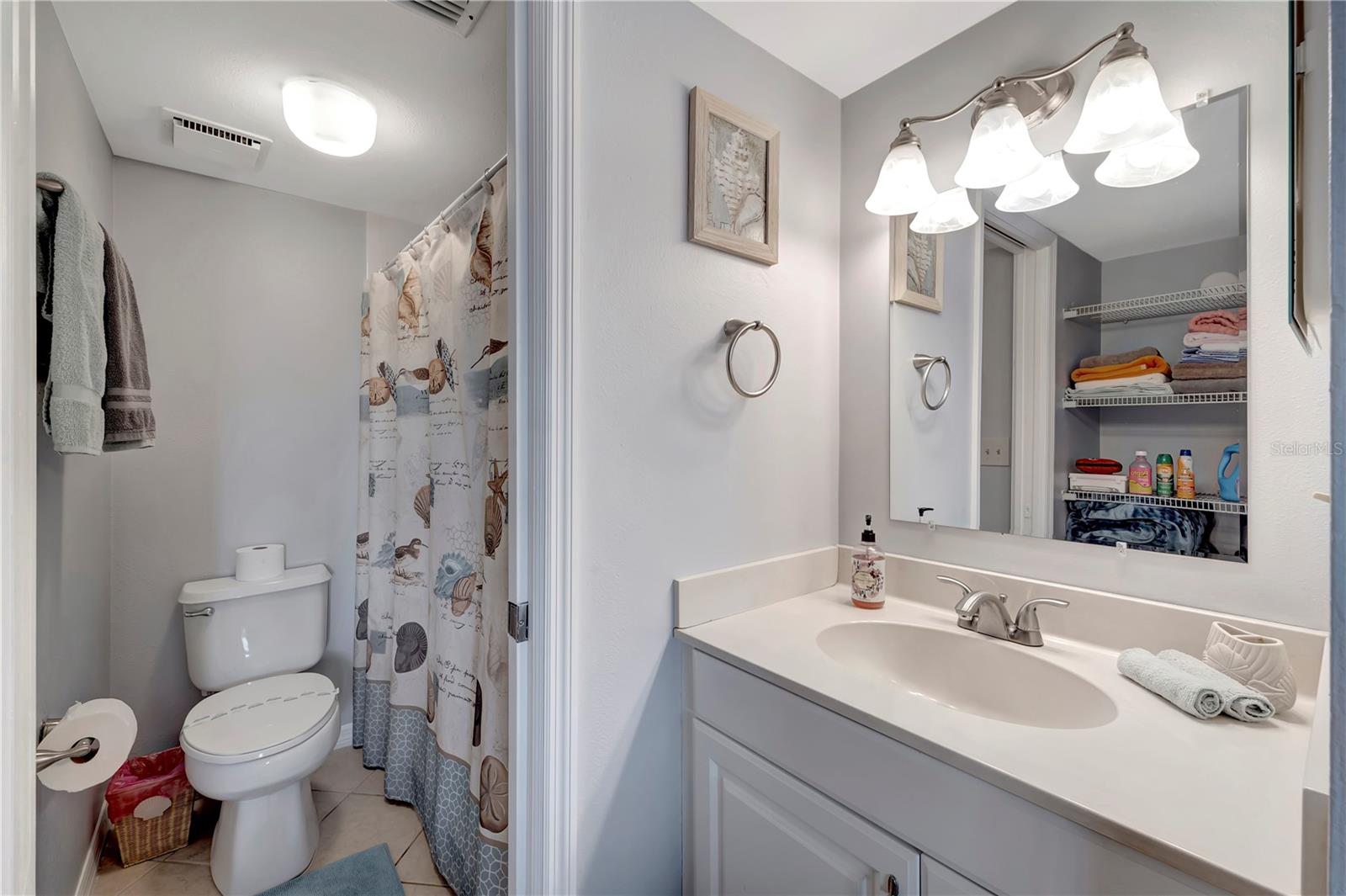 FARMINGTON VISTAS - Residential Lease